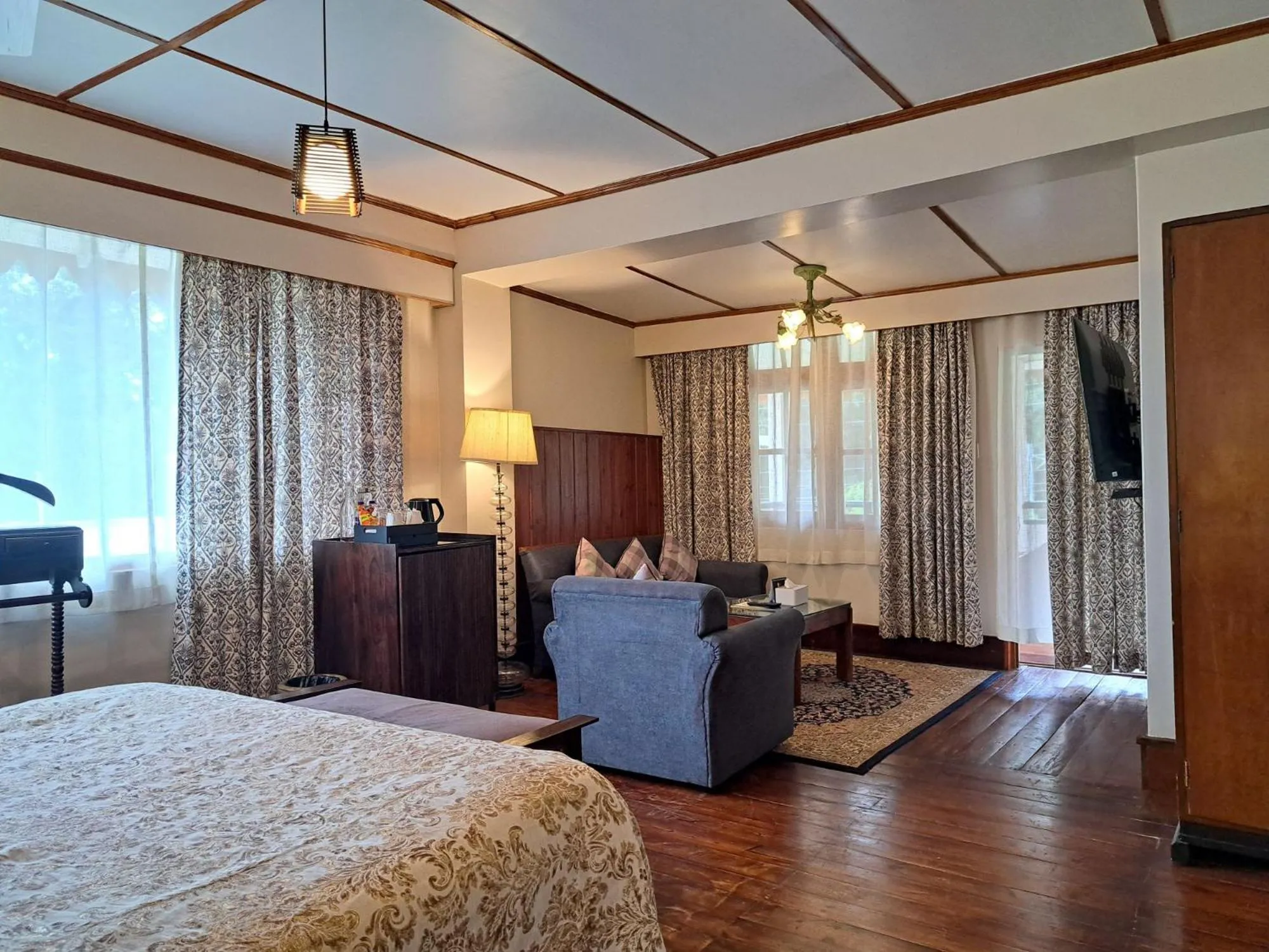 Bed in The Heritage Club - Tripura Castle Hotel and Spa