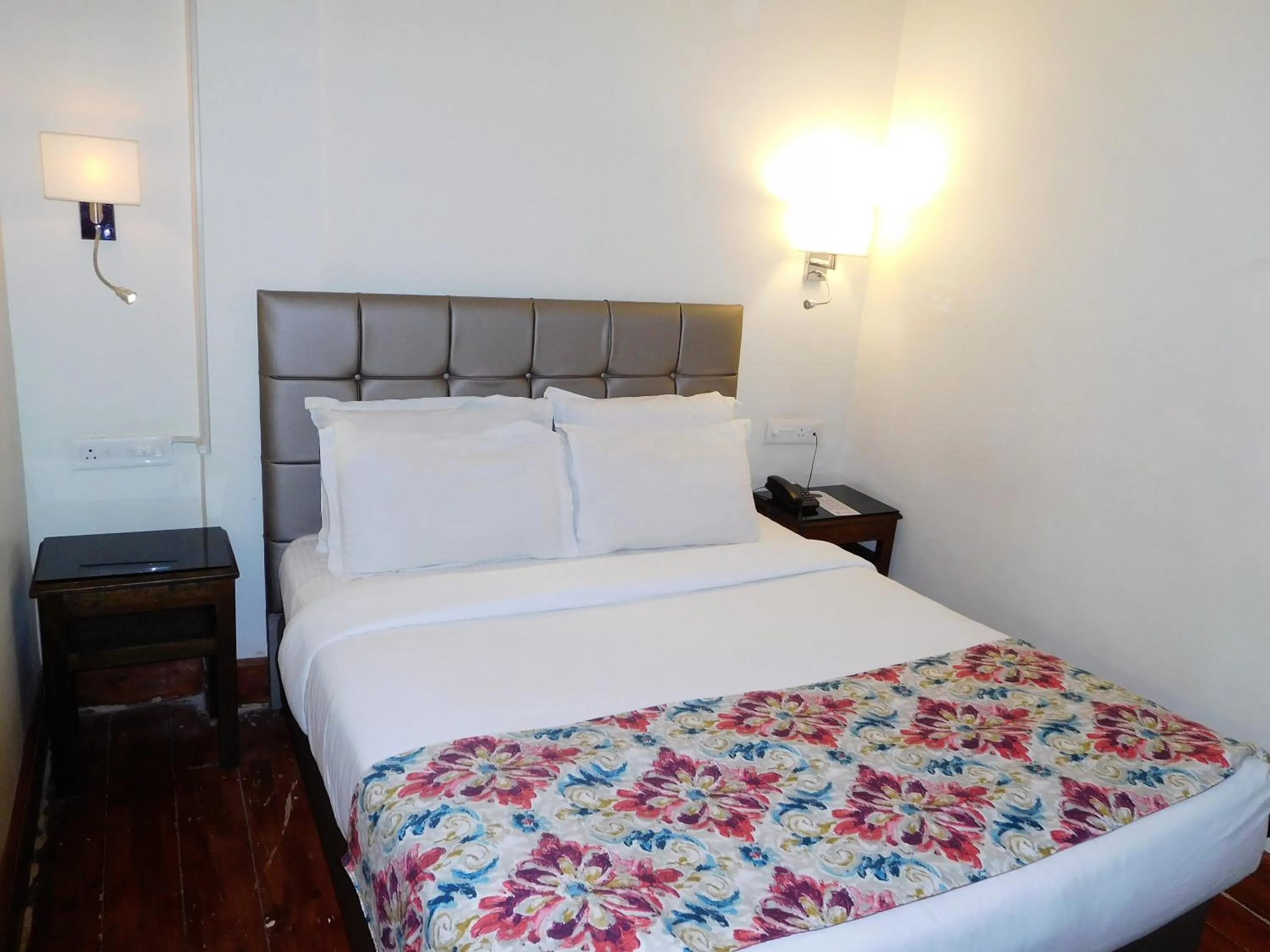 Bed in The Heritage Club - Tripura Castle Hotel and Spa