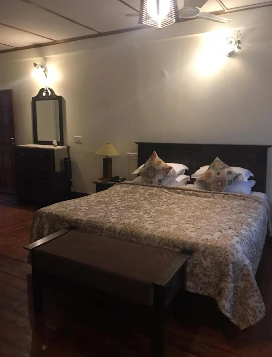Bed in The Heritage Club - Tripura Castle Hotel and Spa