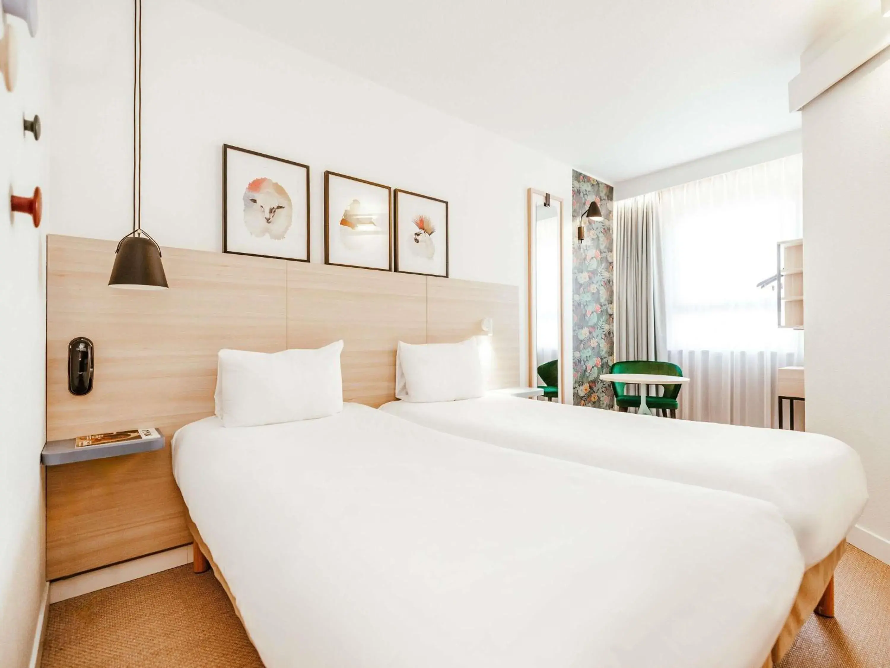 Bedroom, Bed in ibis Styles Luxembourg Centre Gare Bedroom, Bed in ibis Styles Luxembourg Centre Gare