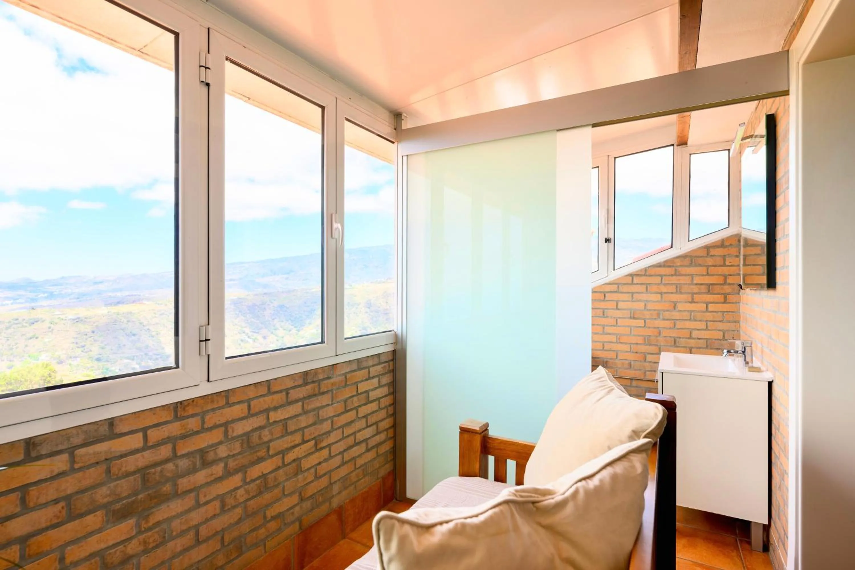 Villa Dama by airnest