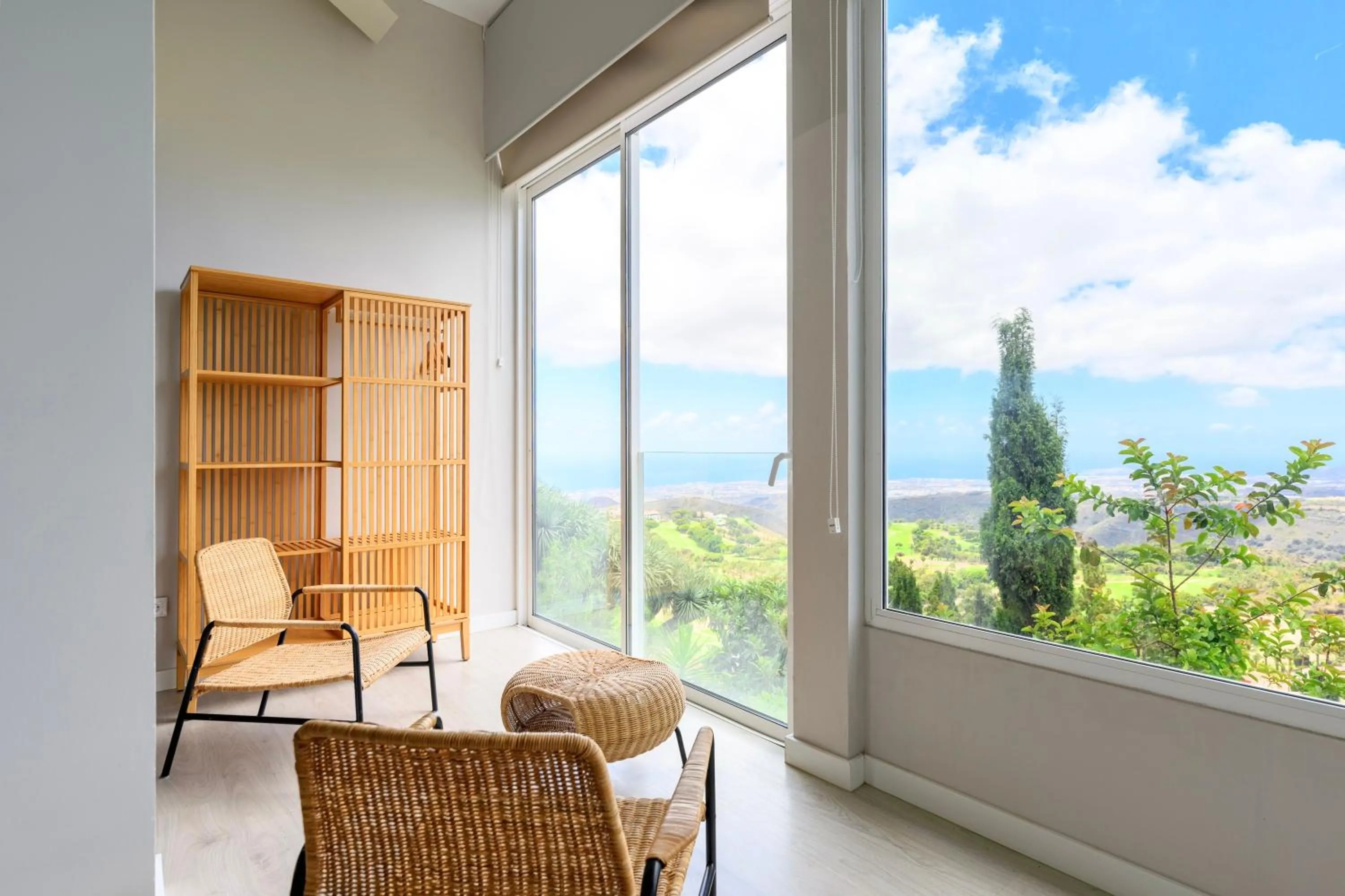 Villa Dama by airnest