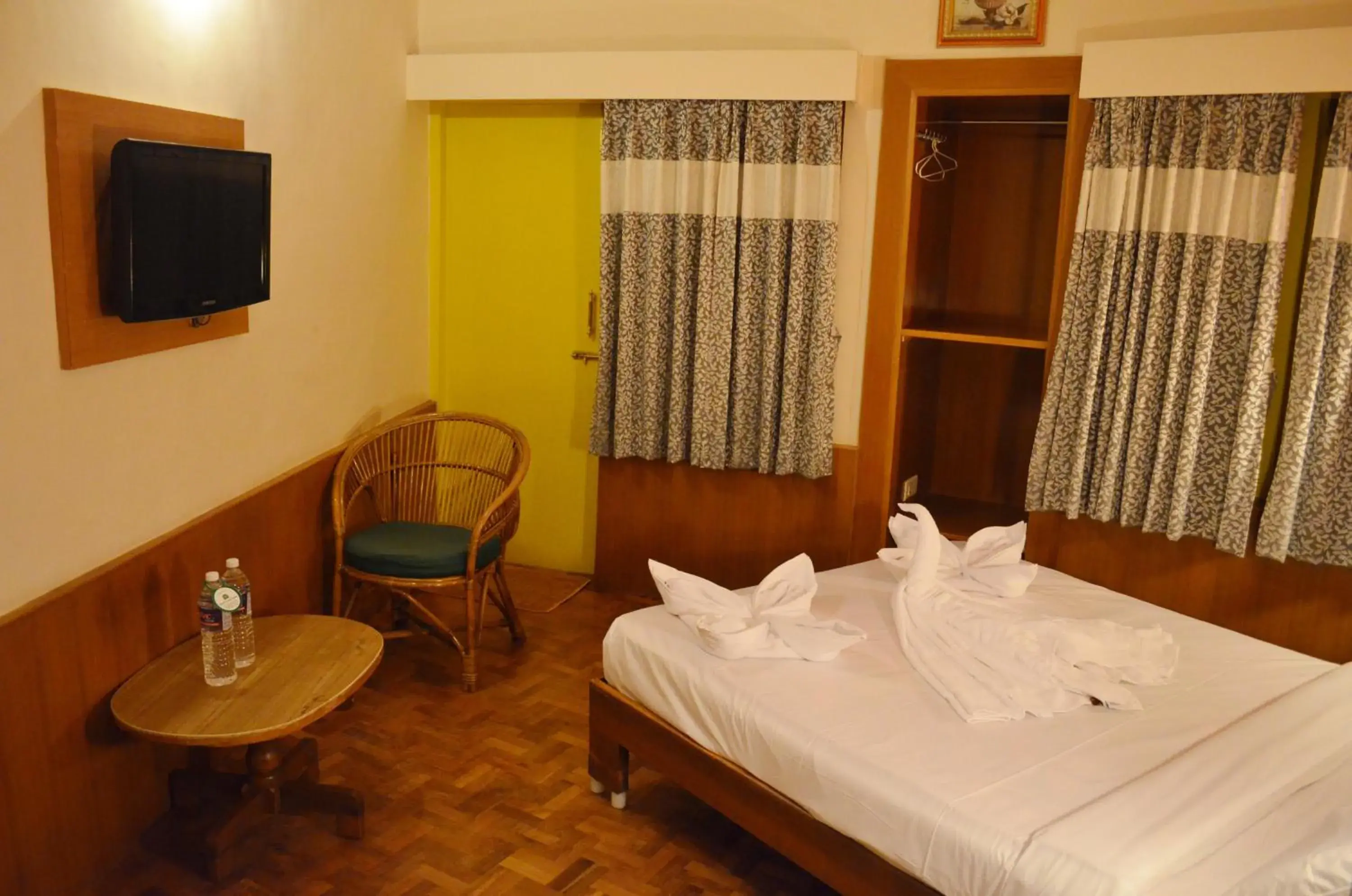 Bed in Hotel Grand Palace Bed in Hotel Grand Palace