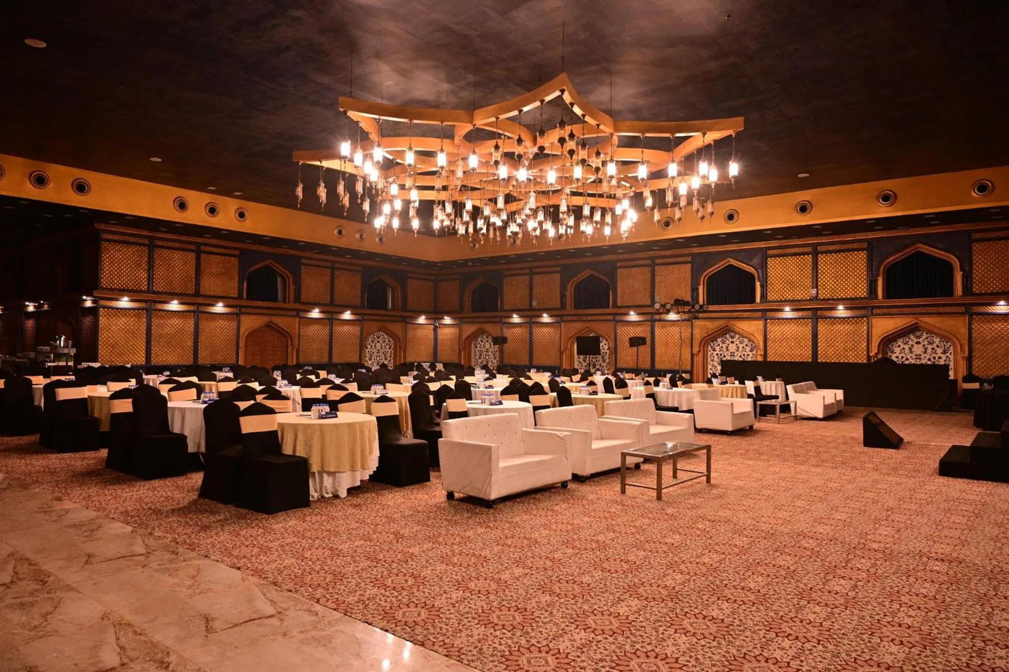 Banquet/Function facilities in Holiday Inn Kolkata Airport by IHG