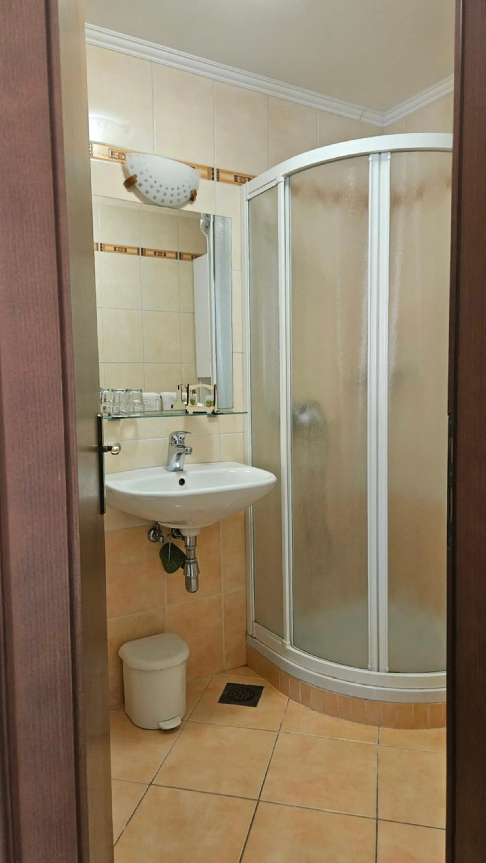 Guest House Pod Grebenom