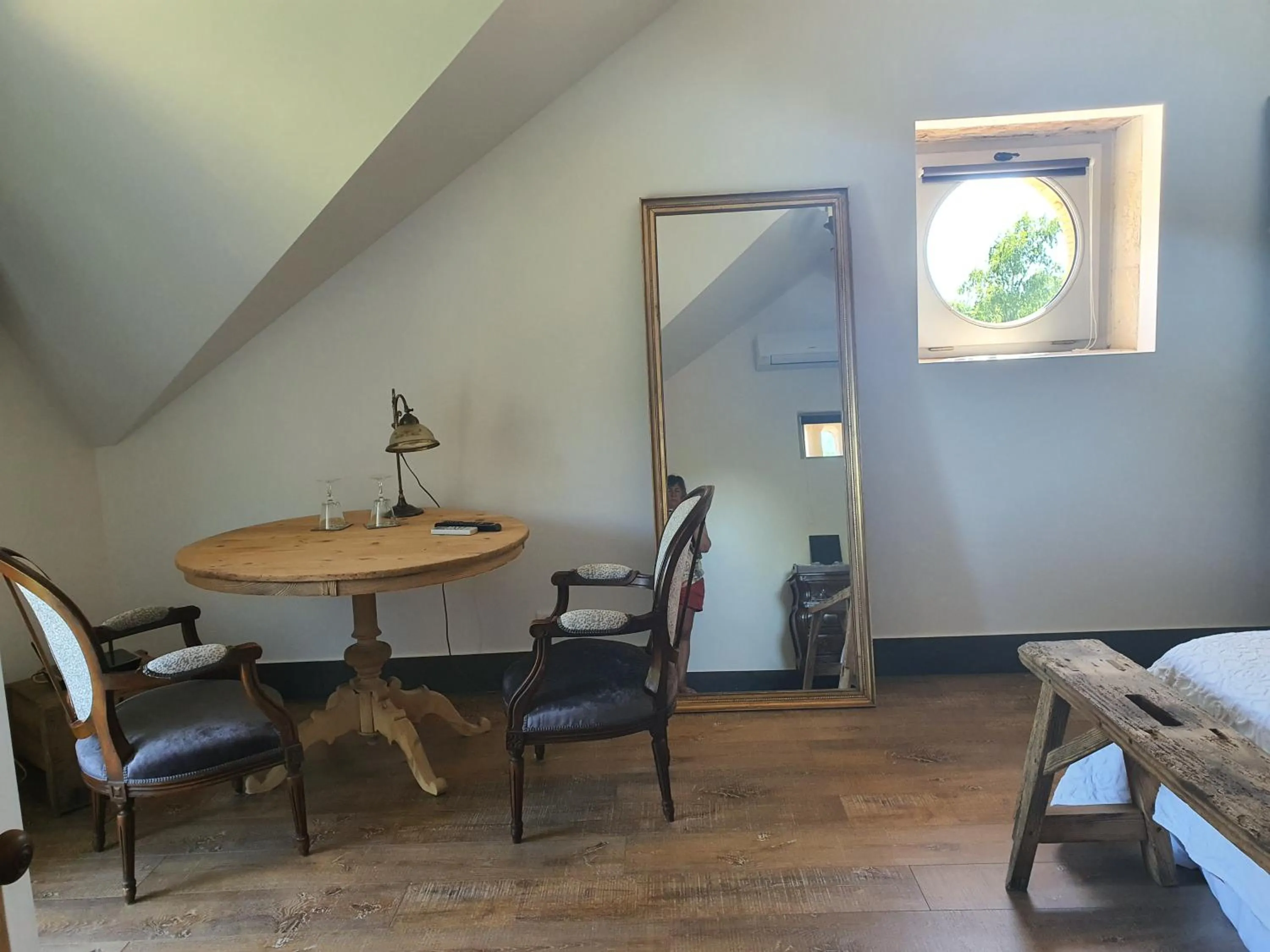 Dining area in Le Clos Réaud