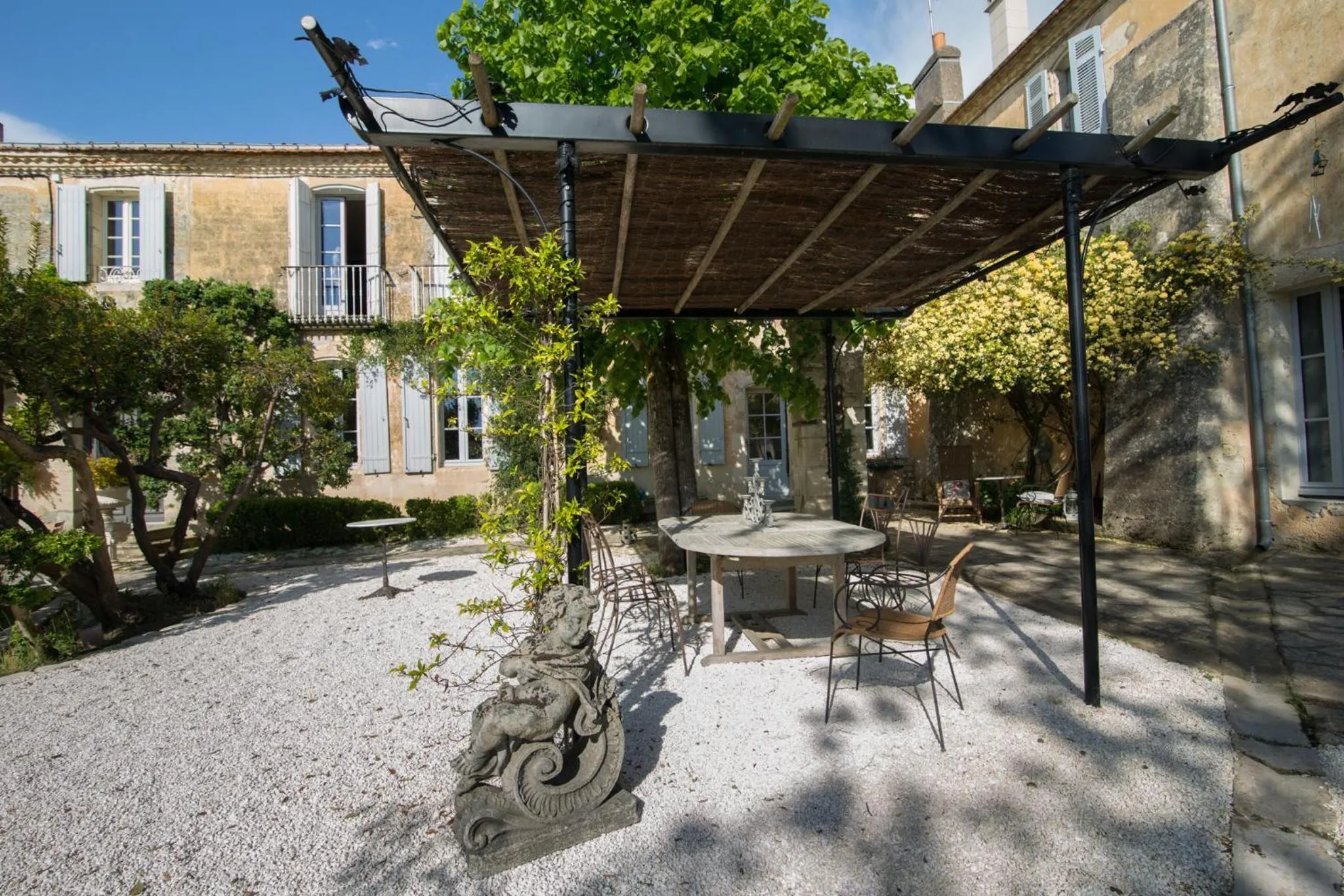 Garden view in Le Clos Réaud