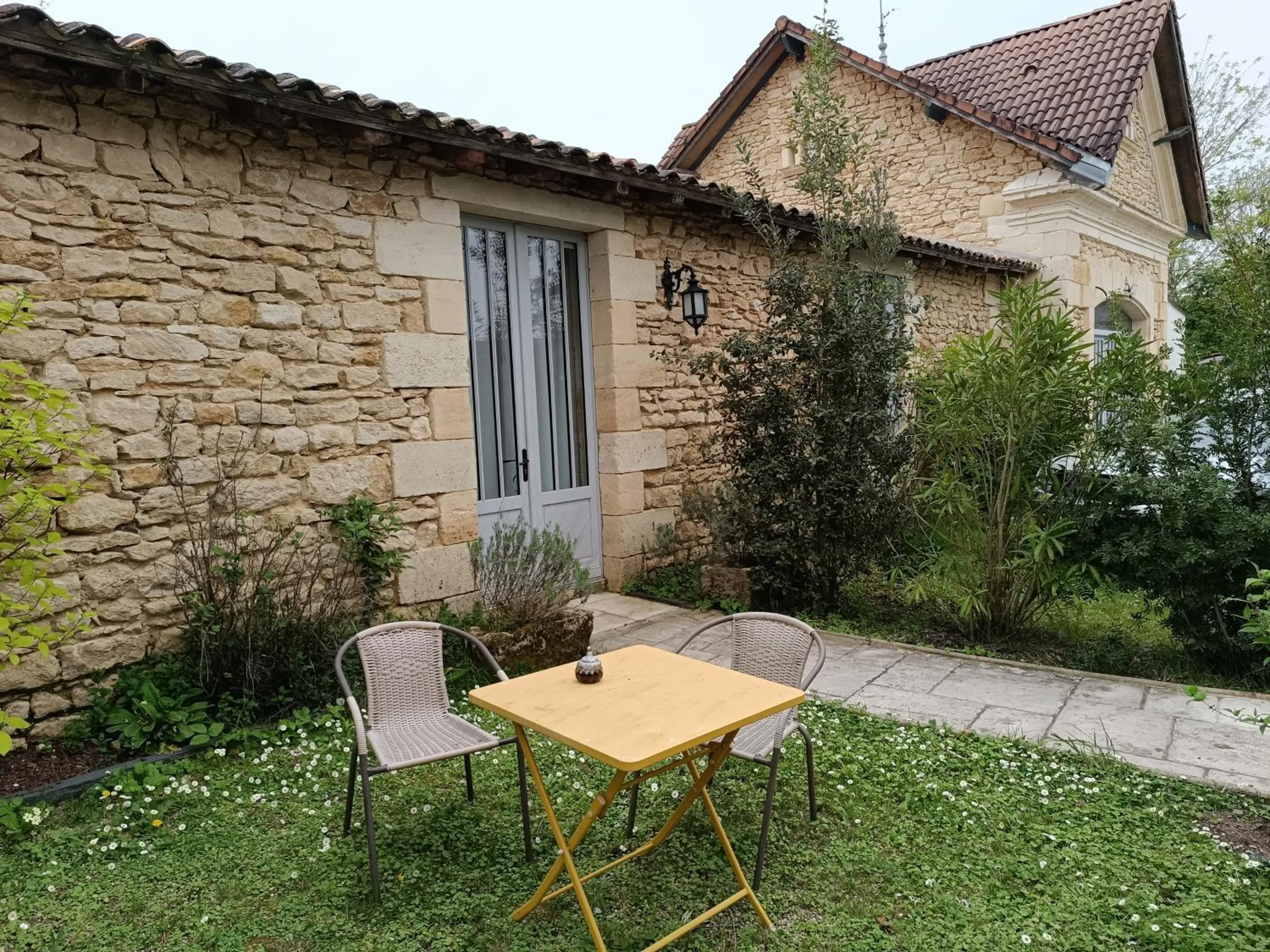 Patio in Le Clos Réaud