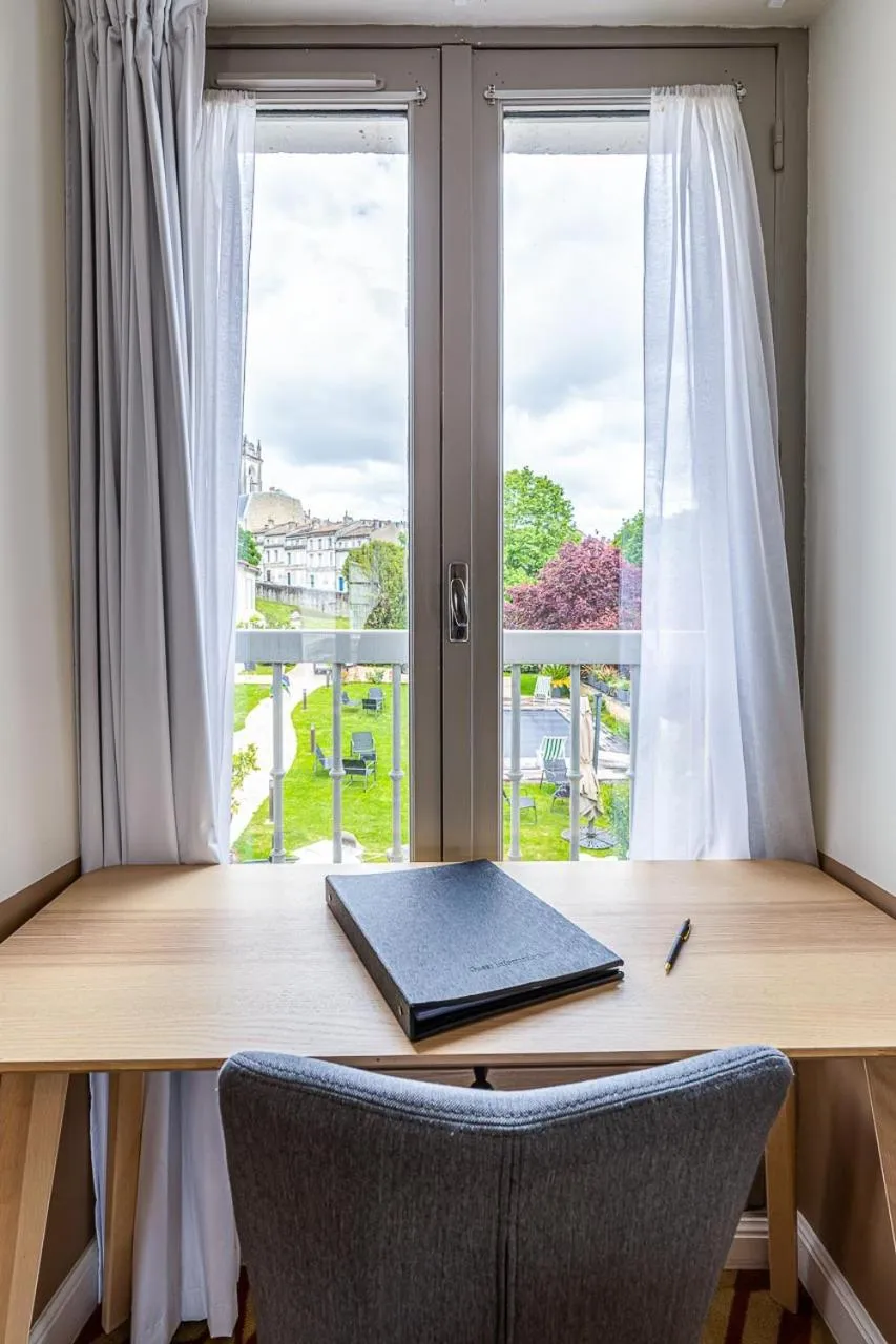 Hotel Le Saint Gelais