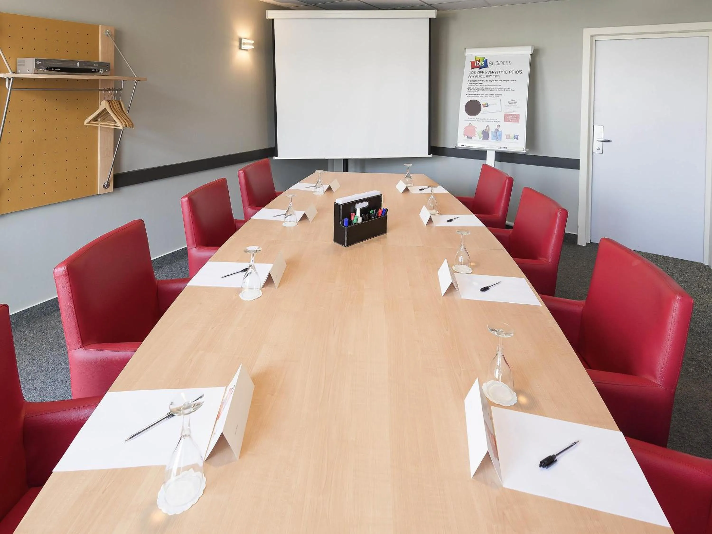 Meeting/conference room in ibis Luxembourg Sud