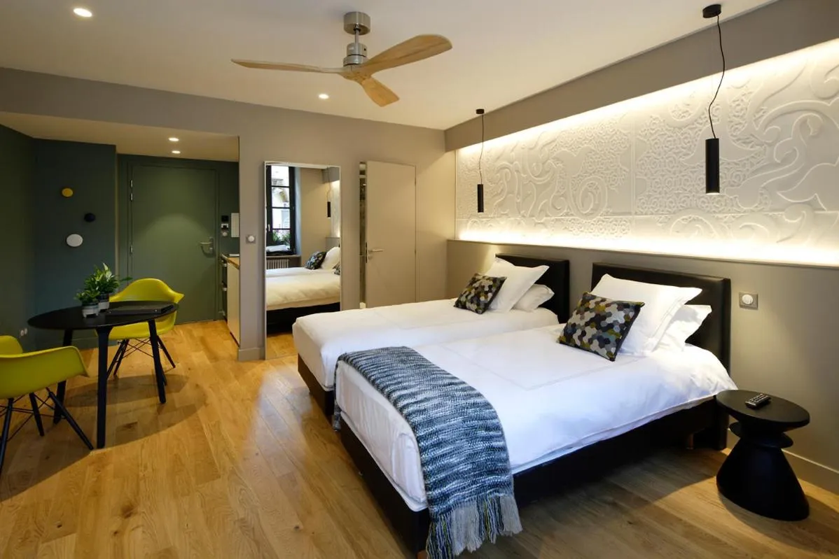 Bed in Les Maisons du Pont - Charme & Caractère