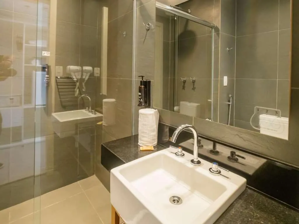 Golden Tower Maracanaú by Fênix Hotéis