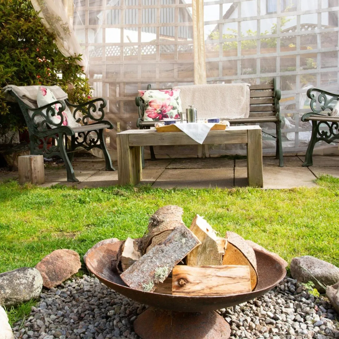 Spring in Beechwood Lodge