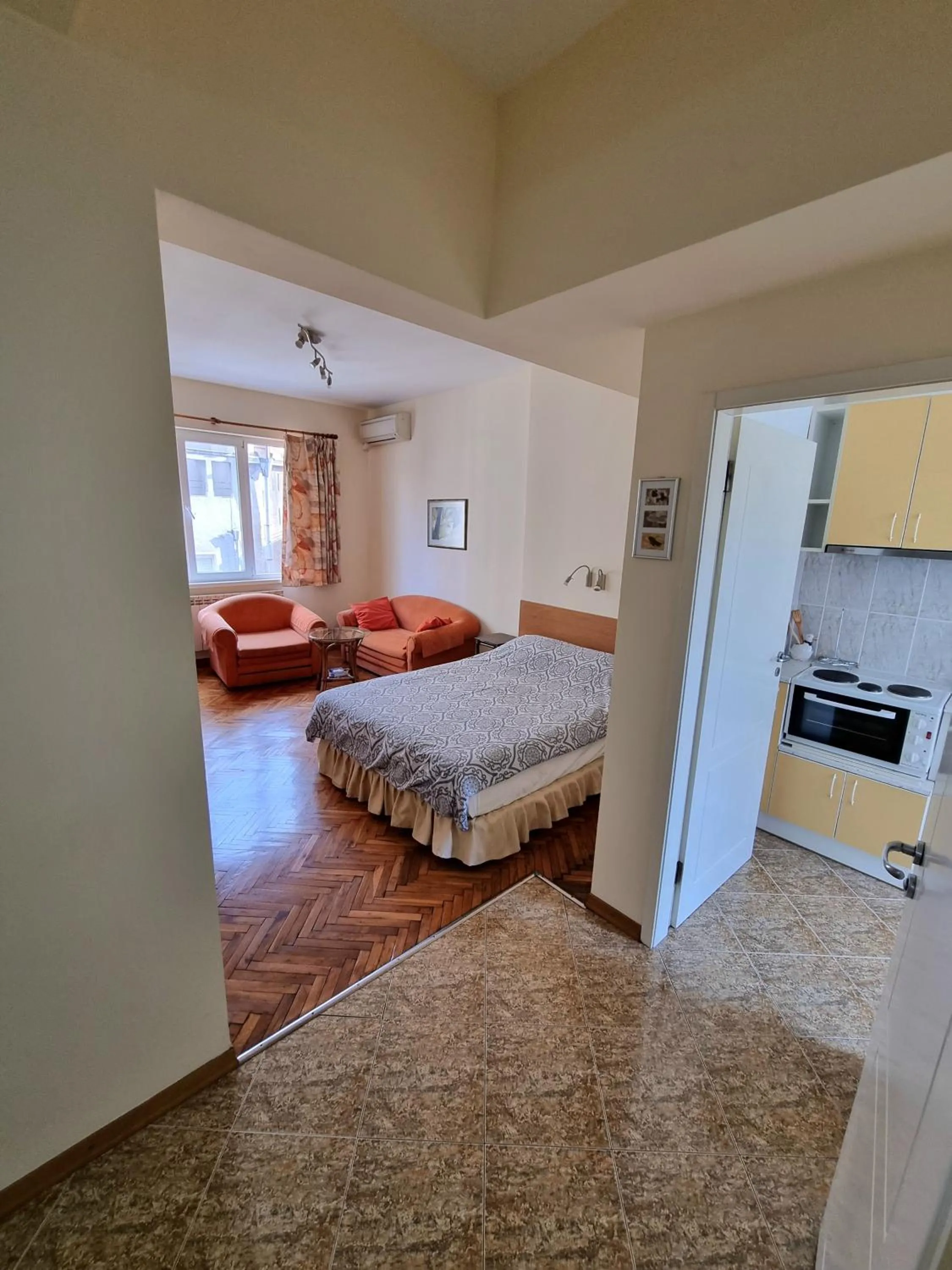 Asen 36 Apartment