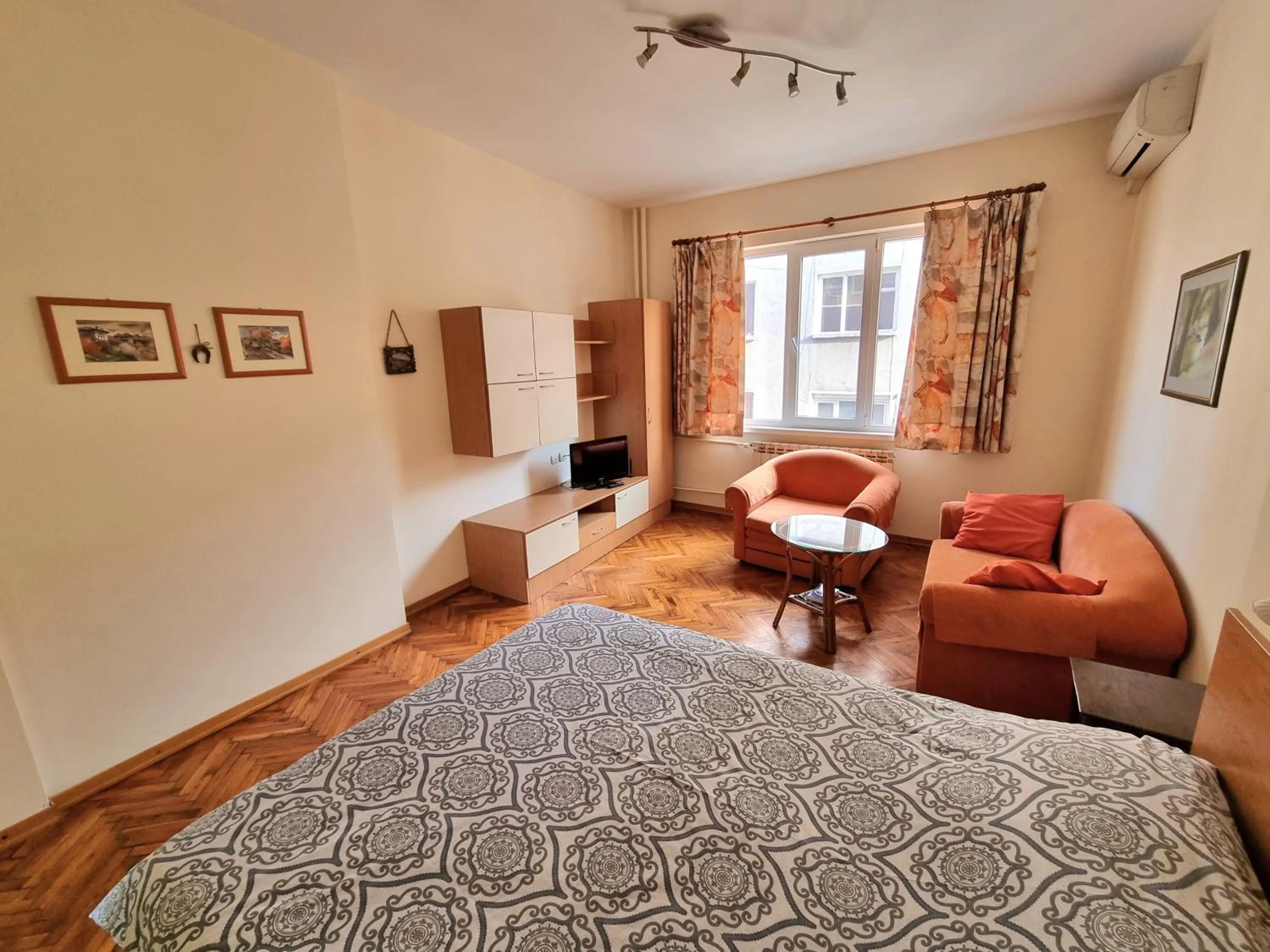 Asen 36 Apartment
