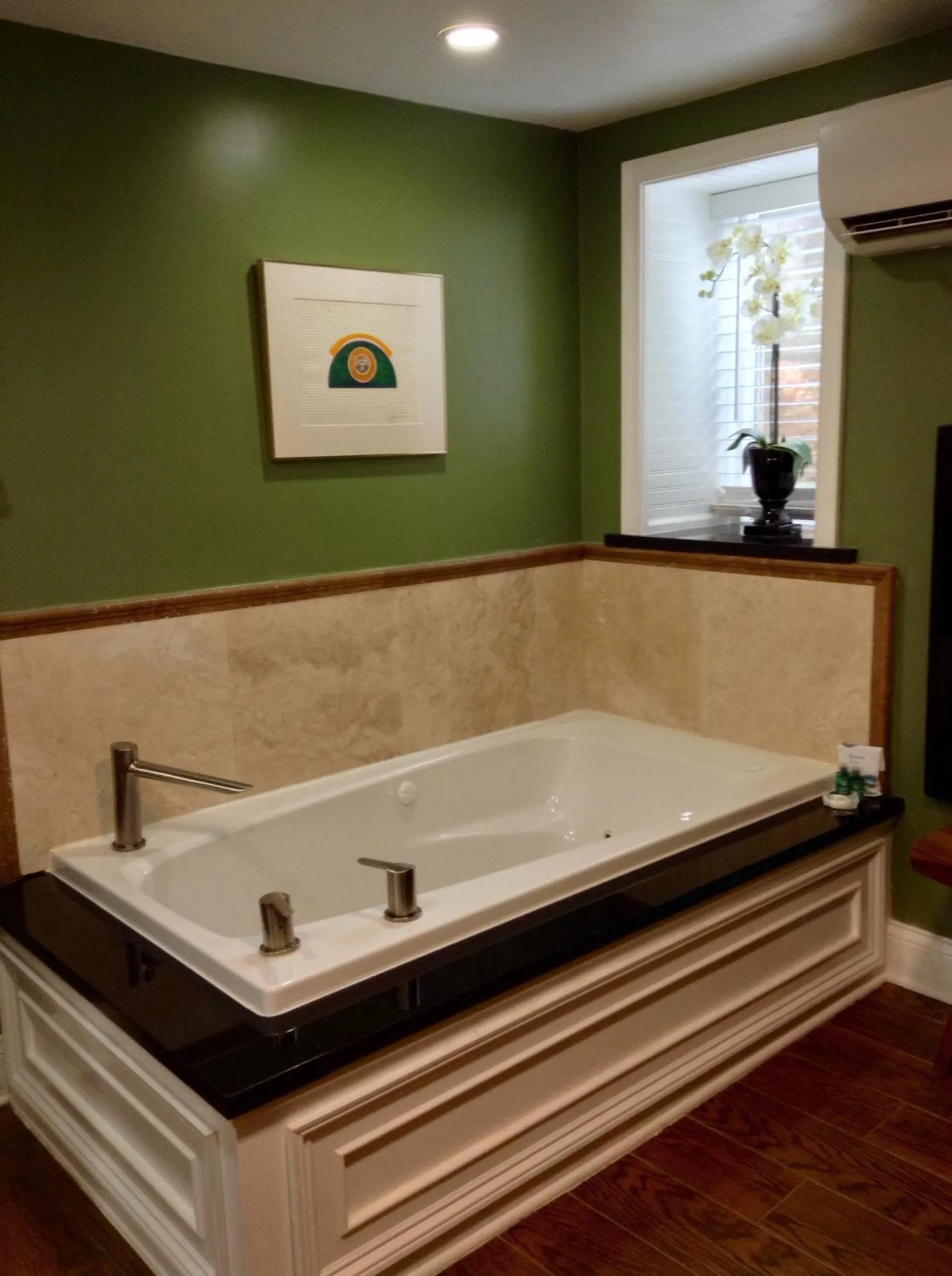 Bathroom in Peace & Plenty Inn Bed and Breakfast Downtown St Augustine-Adults Only