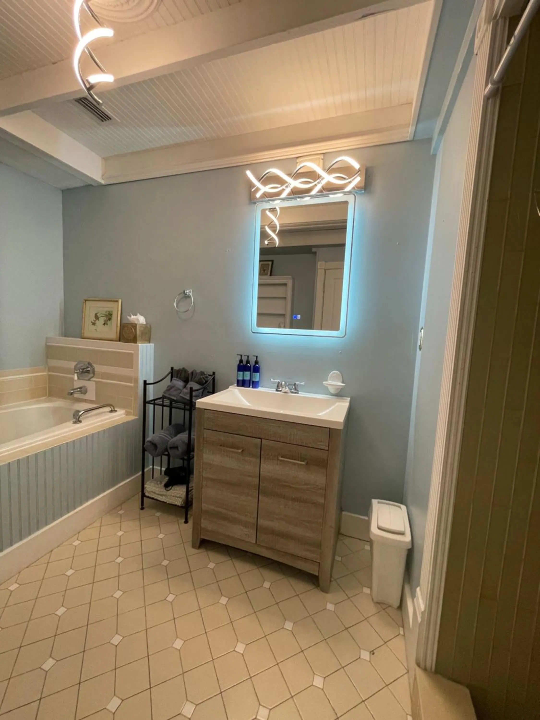 Peace & Plenty Inn Bed and Breakfast Downtown St Augustine-Adults Only