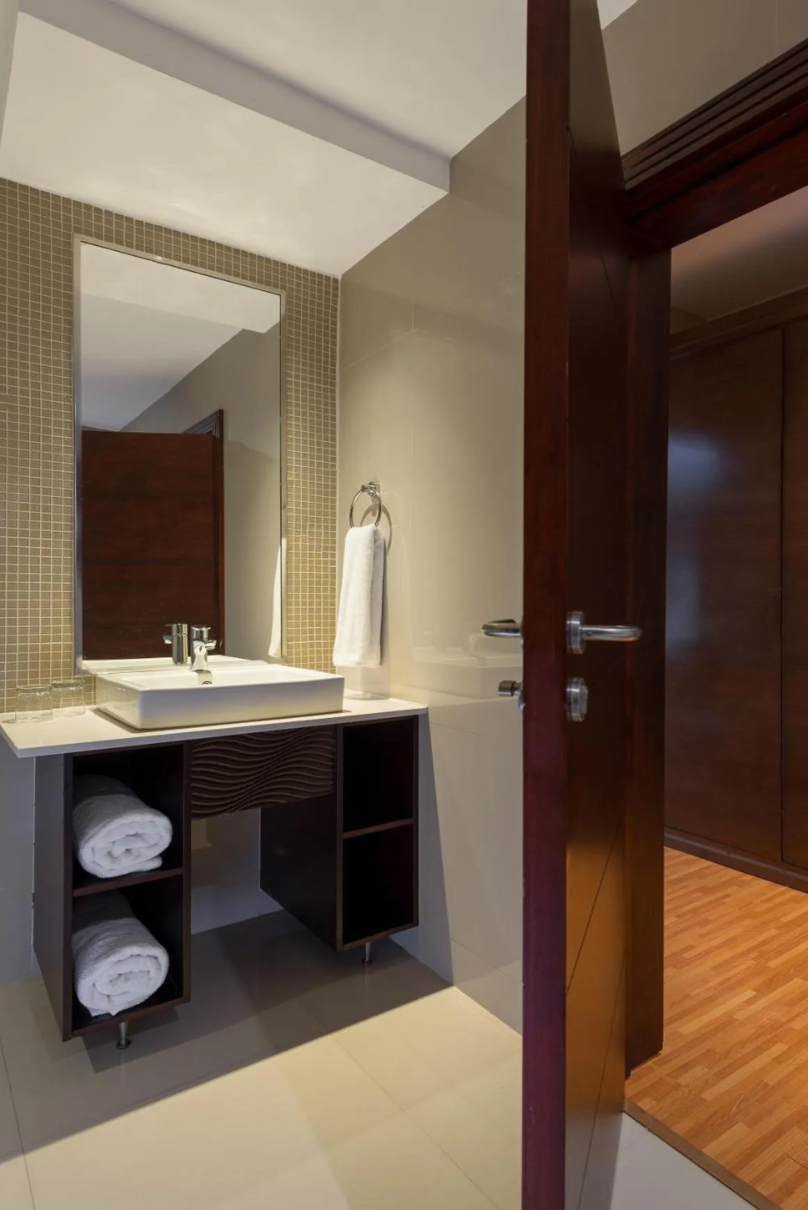 Bathroom in Park Inn by Radisson, Lagos Victoria Island