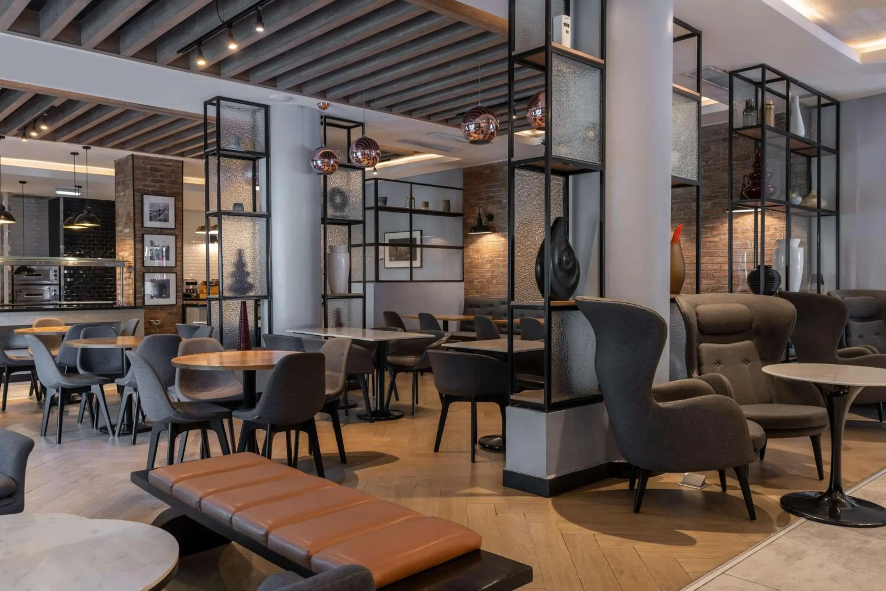 Restaurant/places to eat in Park Inn by Radisson, Lagos Victoria Island Restaurant/places to eat in Park Inn by Radisson, Lagos Victoria Island