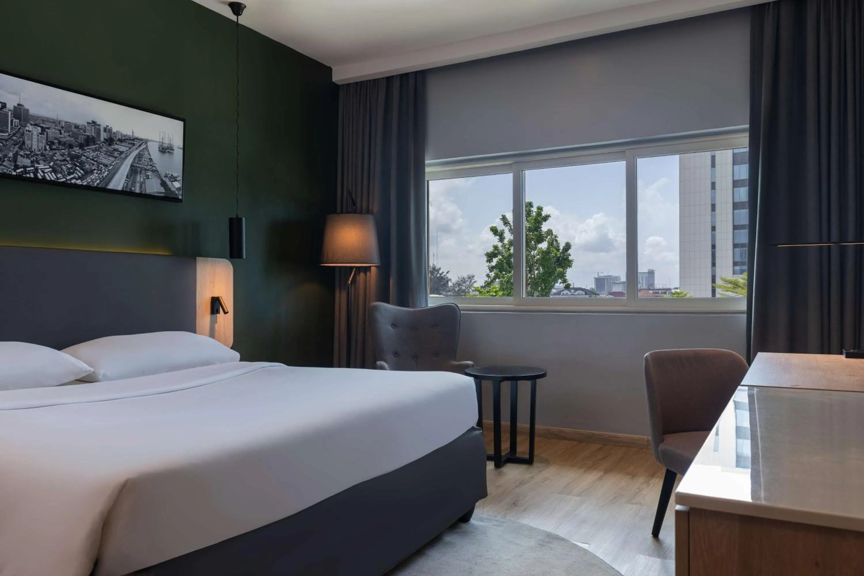 Bedroom, Bed in Park Inn by Radisson, Lagos Victoria Island