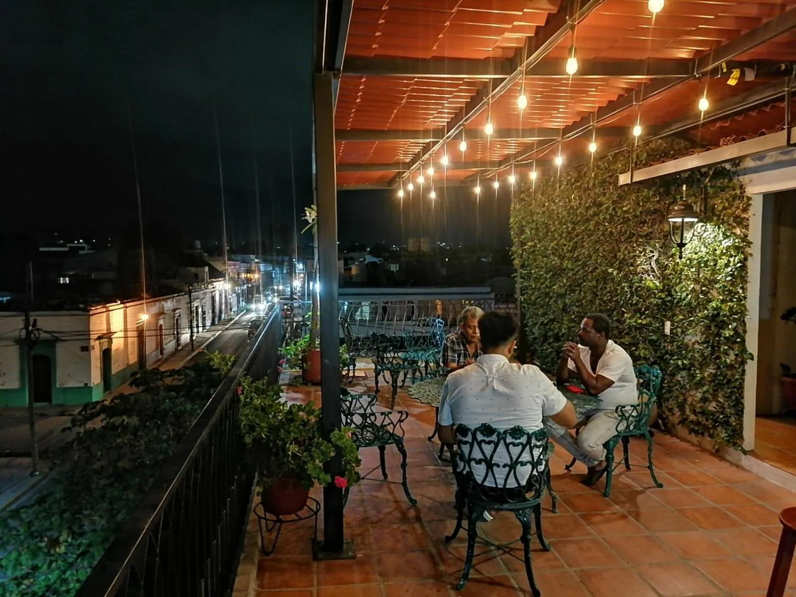 Night in Hotel Casa Guivá