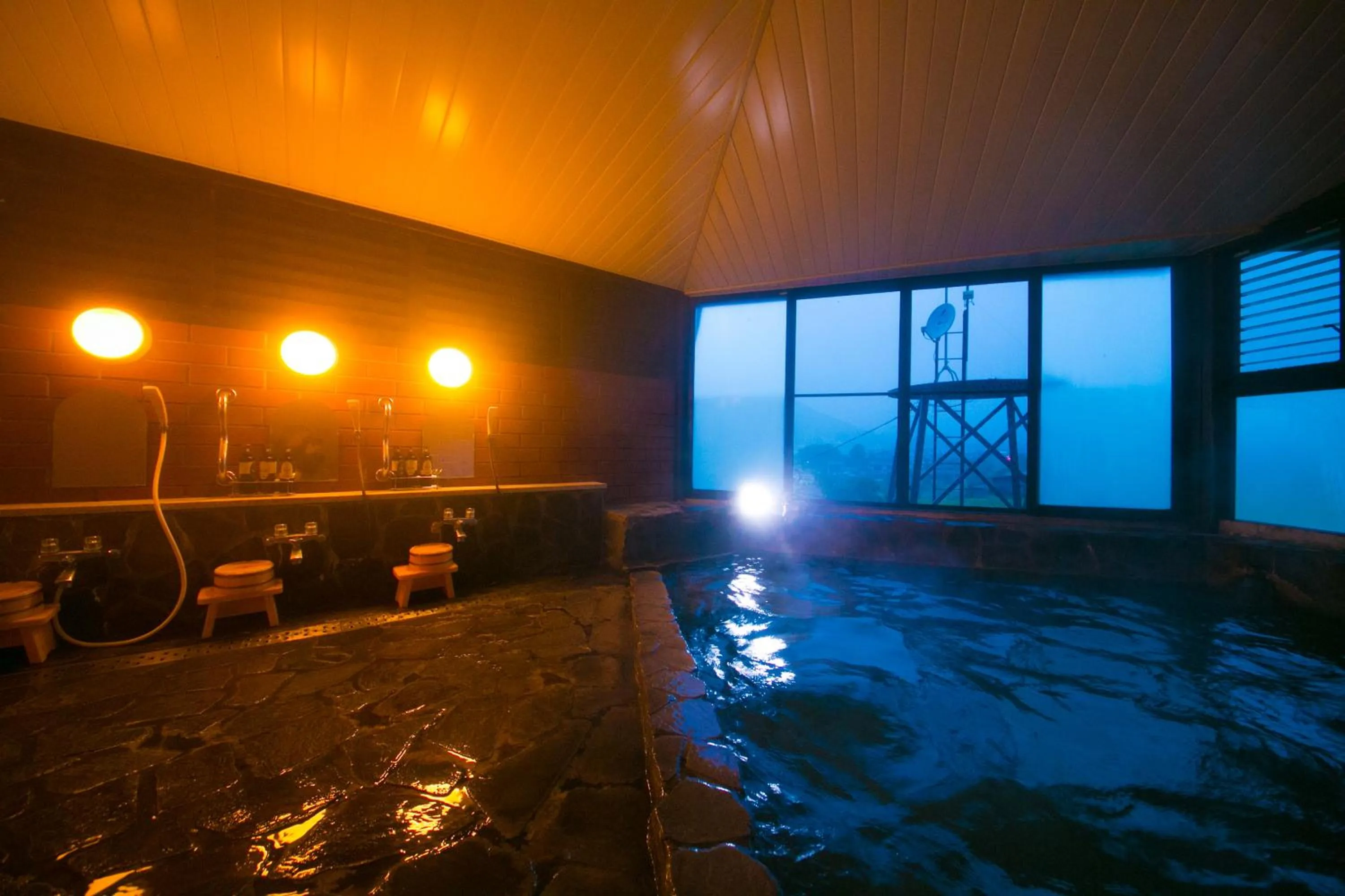 Hot Spring Bath in Yufuin Bath Satoyamasafu