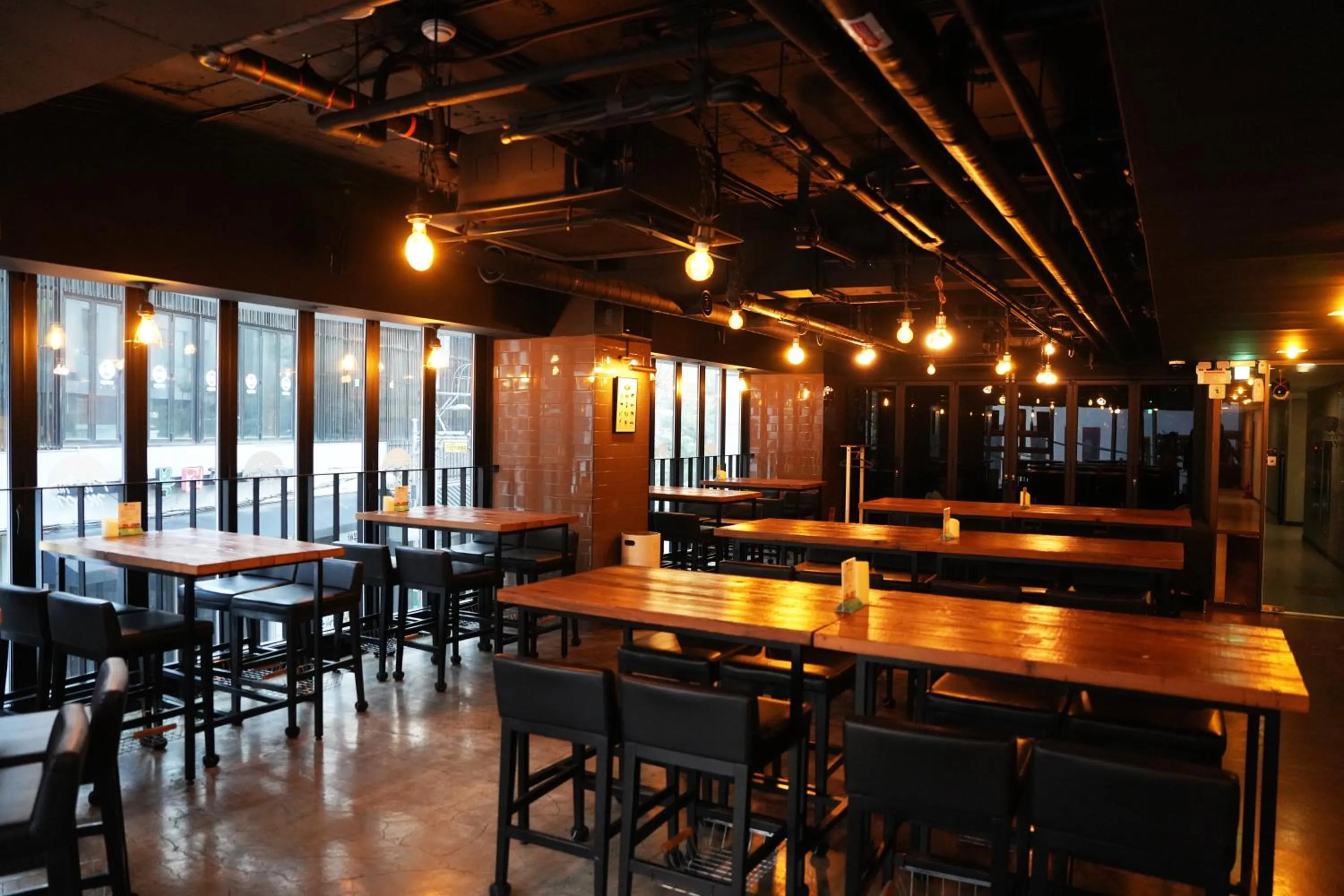 Restaurant/places to eat in Hotel Midcity Myeongdong