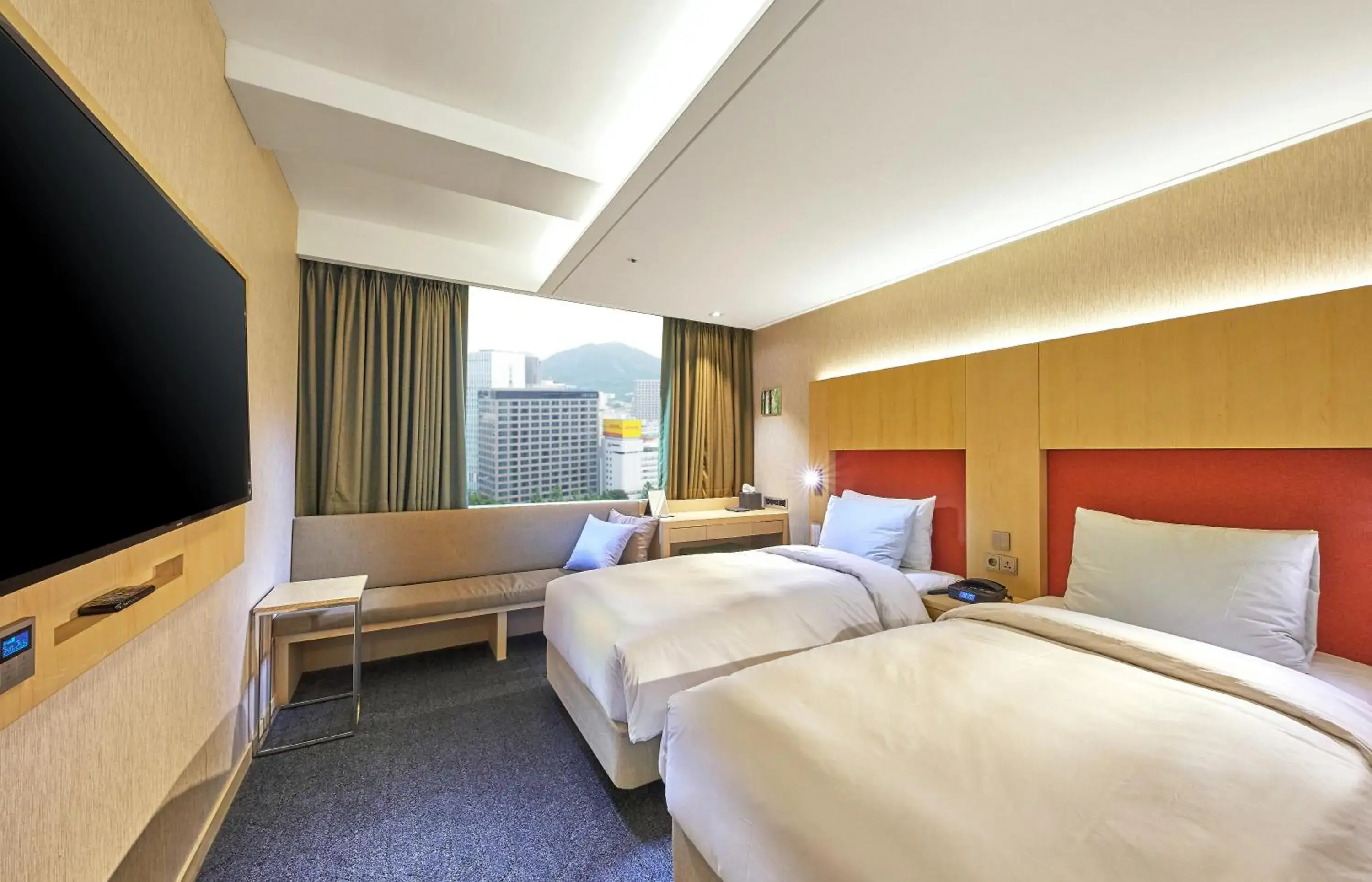 Standard Twin Room in Hotel Midcity Myeongdong Standard Twin Room in Hotel Midcity Myeongdong