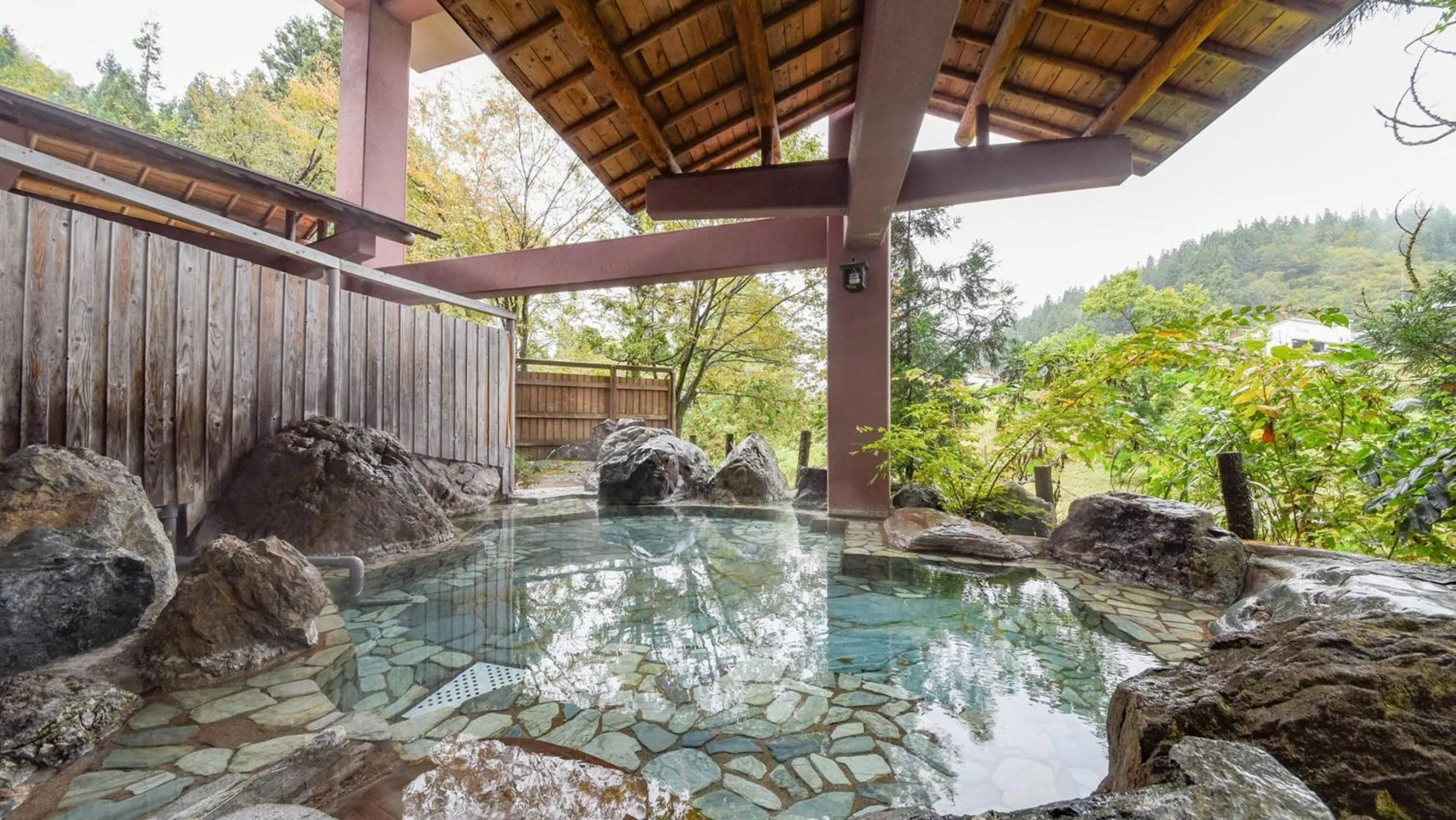 Hot Spring Bath in Hotel Yunotaniso