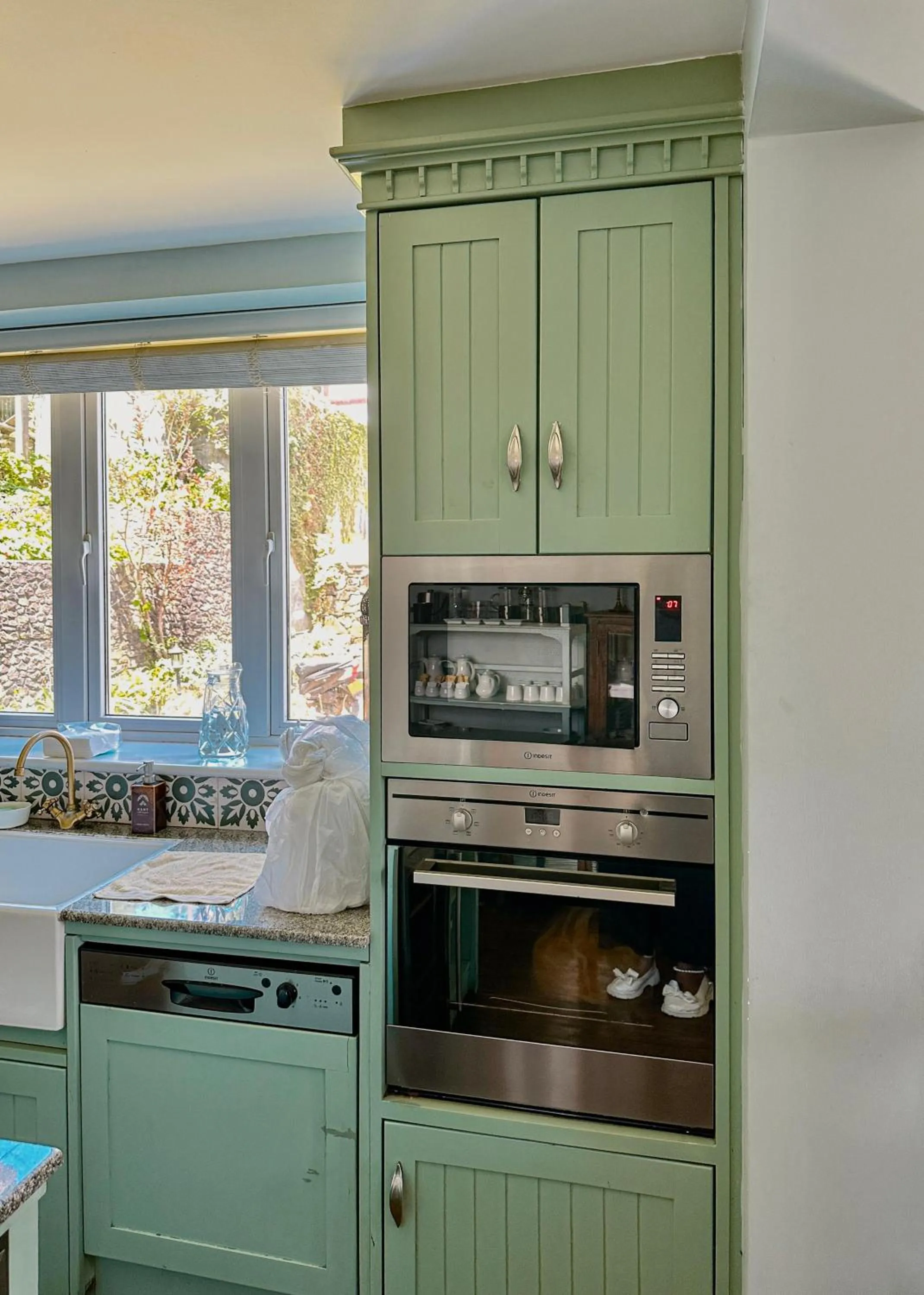 kitchen in Kent Cottage