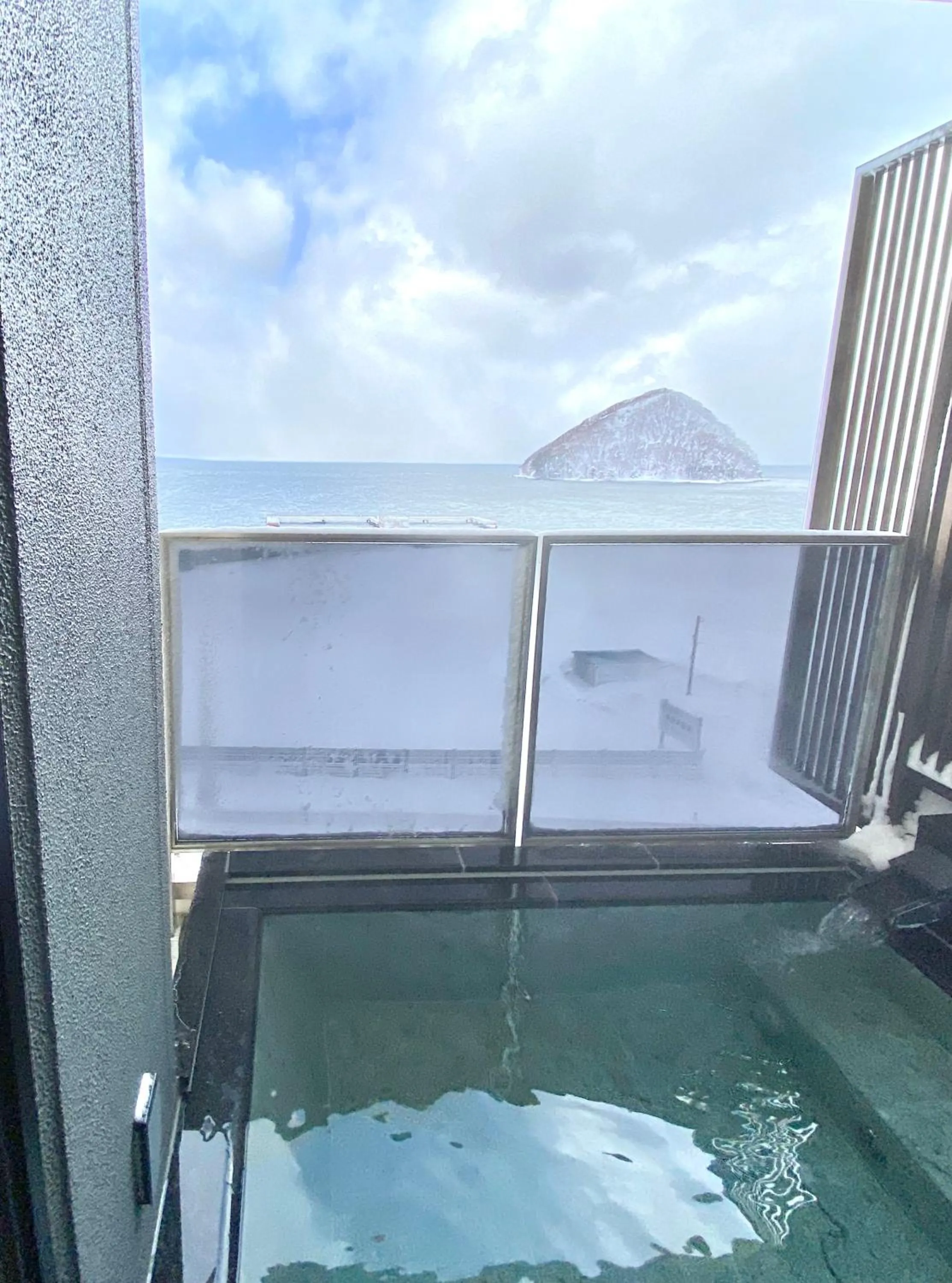 Open Air Bath in Kaisenkaku