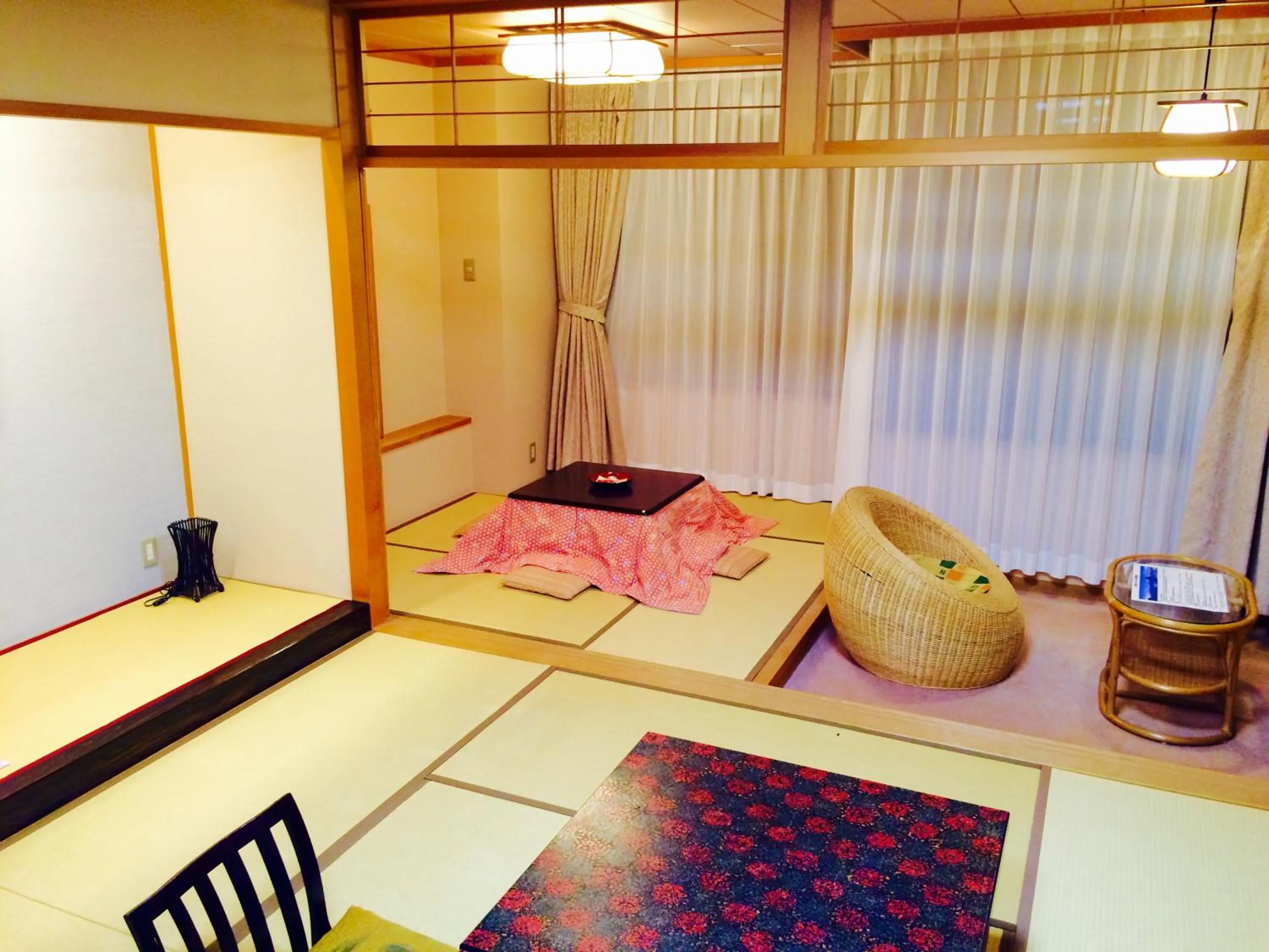 Photo of the whole room, Bed in Kaisenkaku