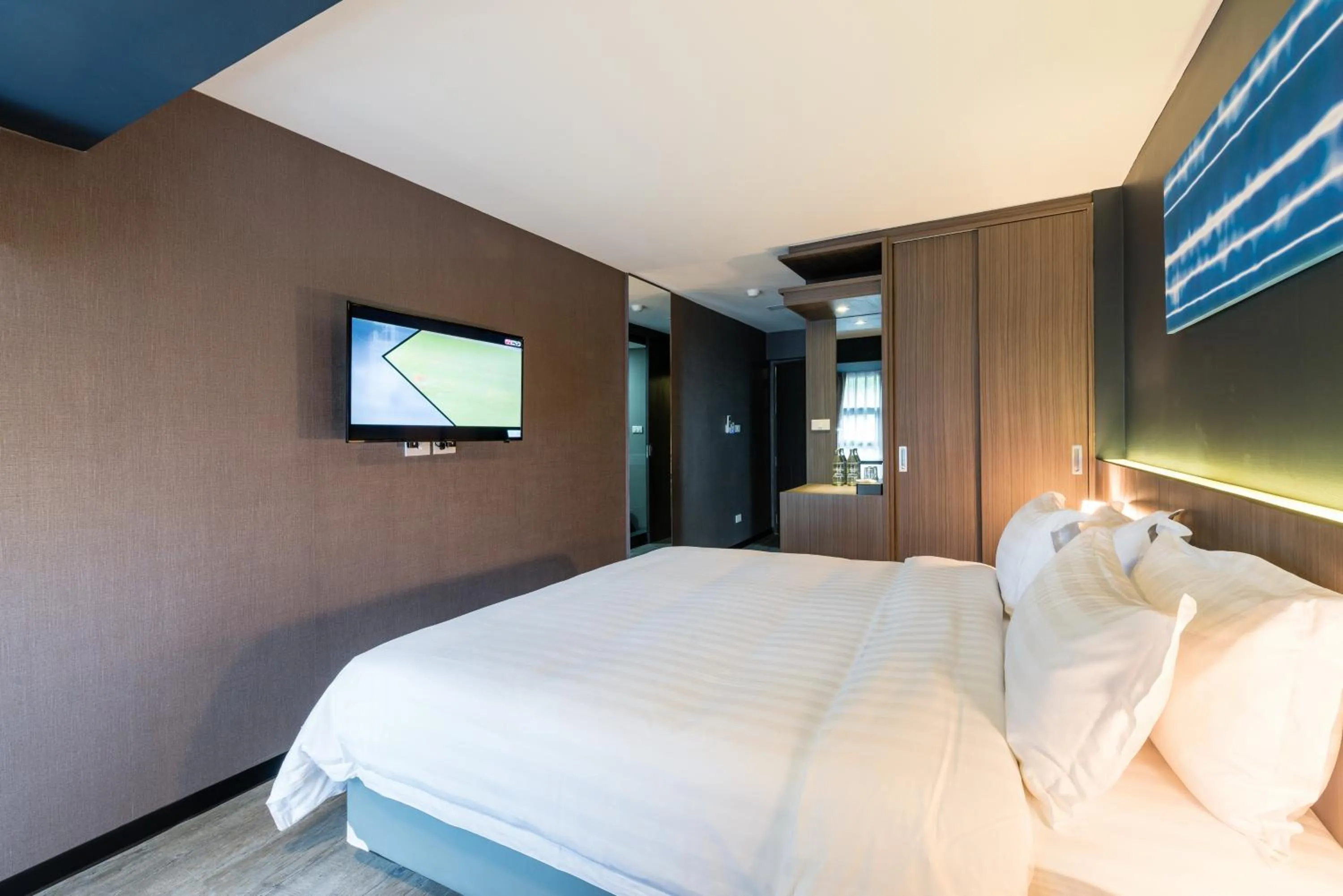 Photo of the whole room, Bed in Fyn Hotel