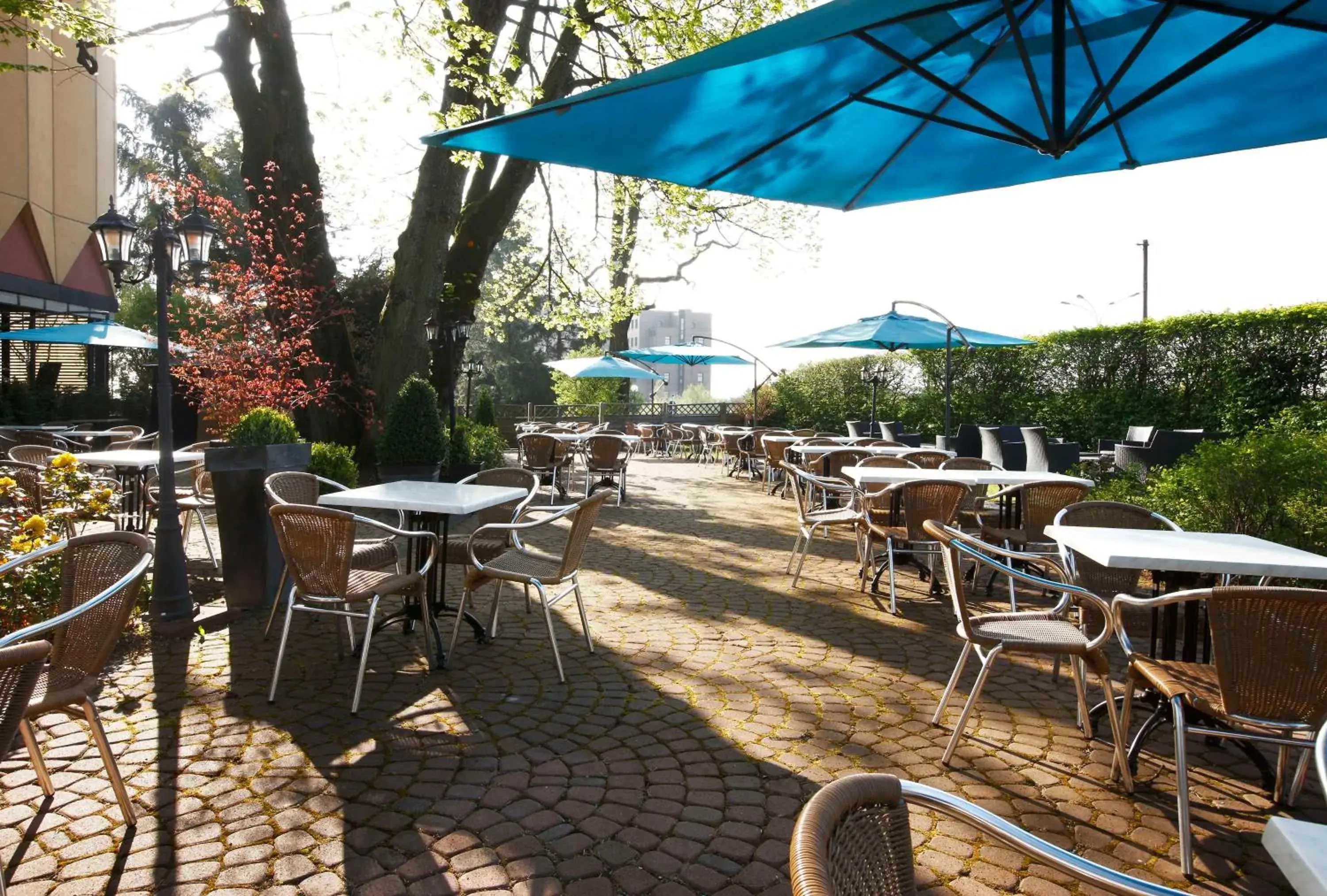 Property building in NH Luxembourg Airport Property building in NH Luxembourg Airport