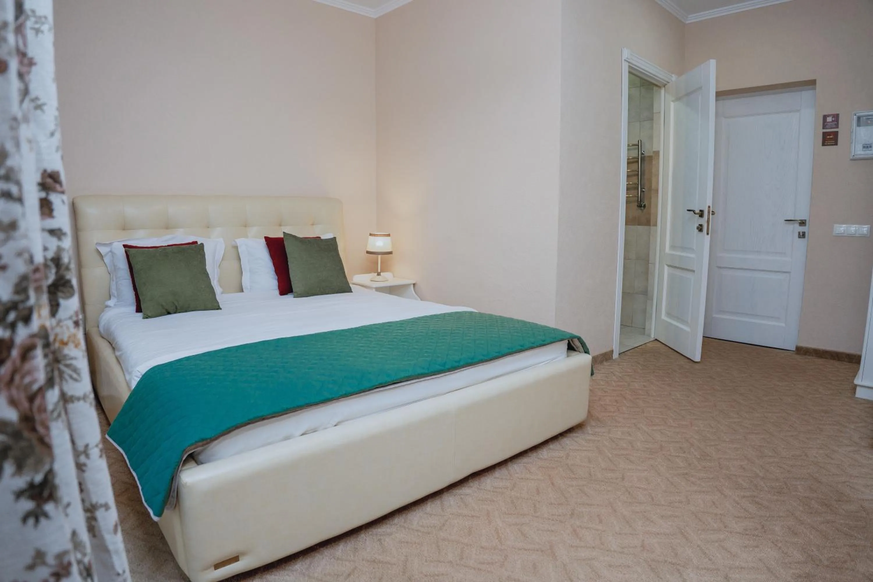 Bed in Hotel&Restaurant Premium Club
