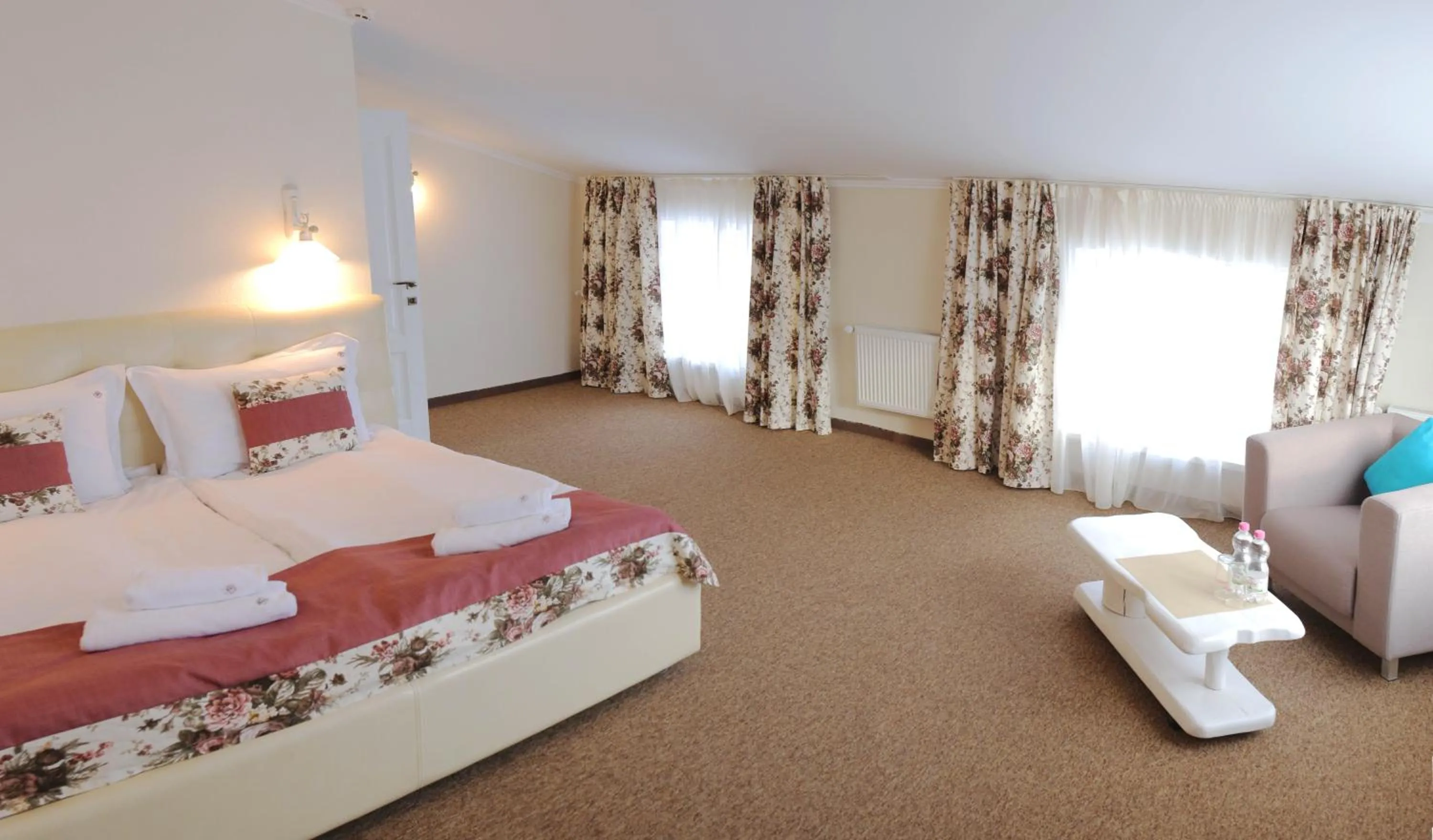 Photo of the whole room, Bed in Hotel&Restaurant Premium Club