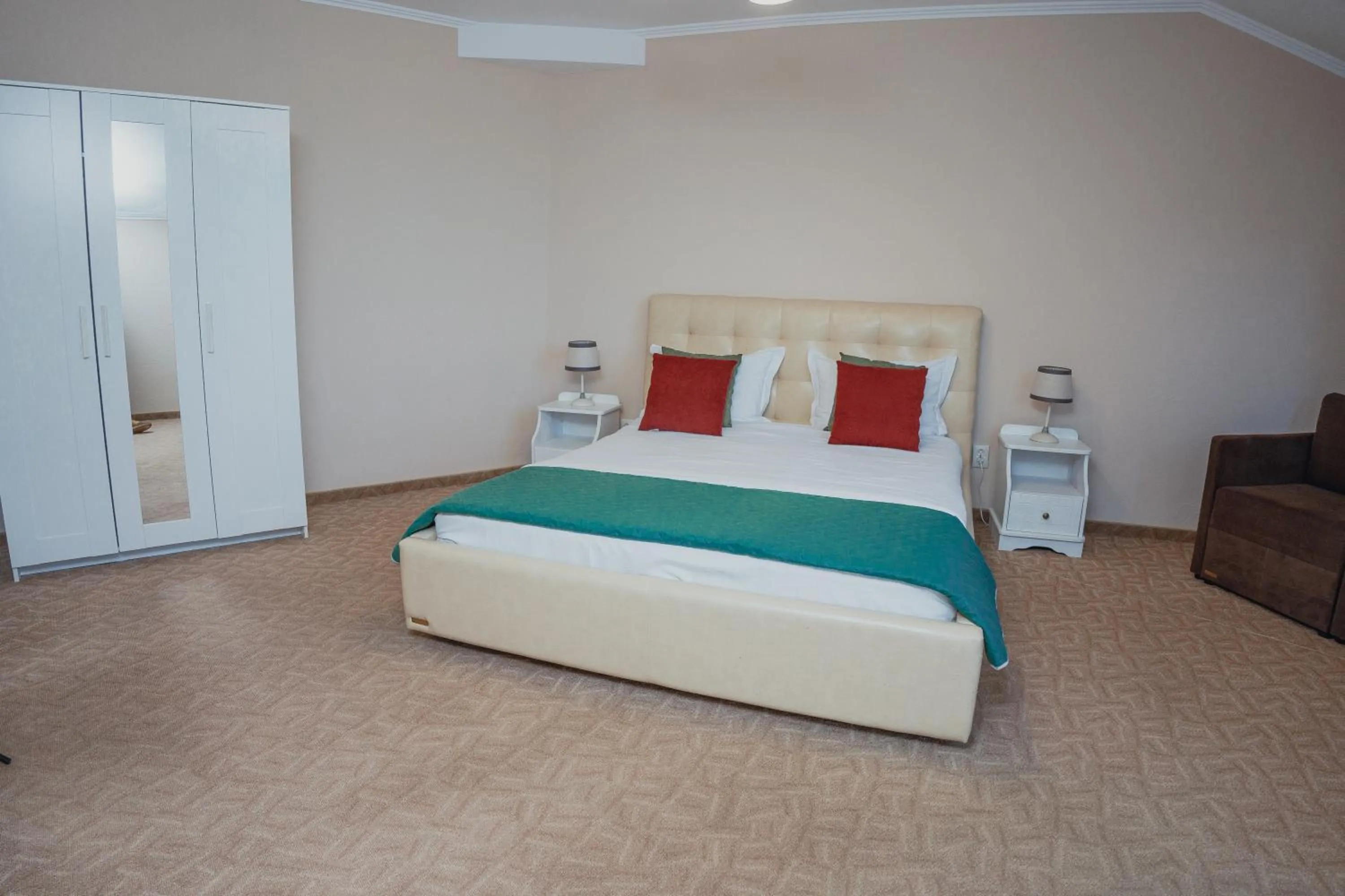 Bed in Hotel&Restaurant Premium Club