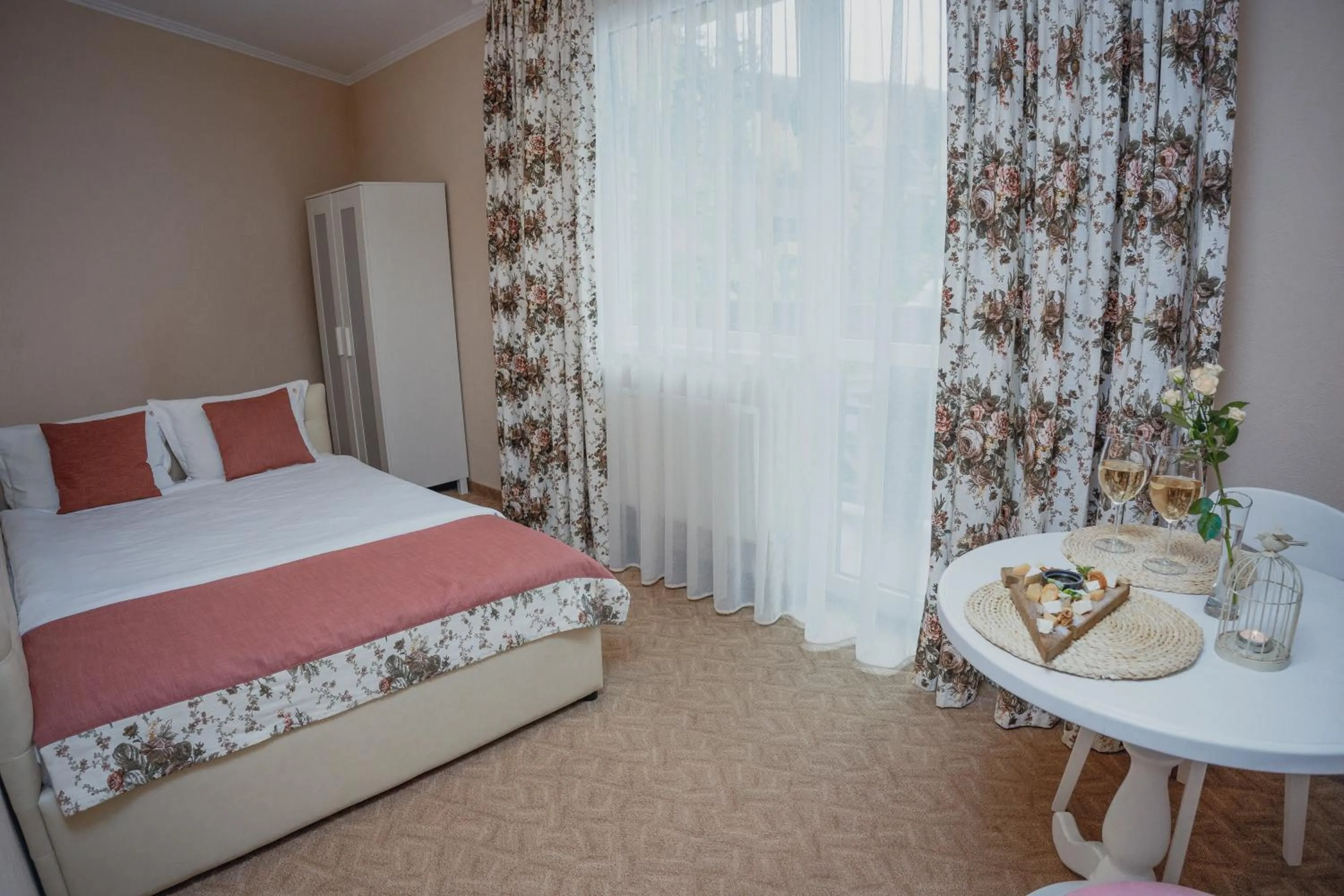 Bed in Hotel&Restaurant Premium Club