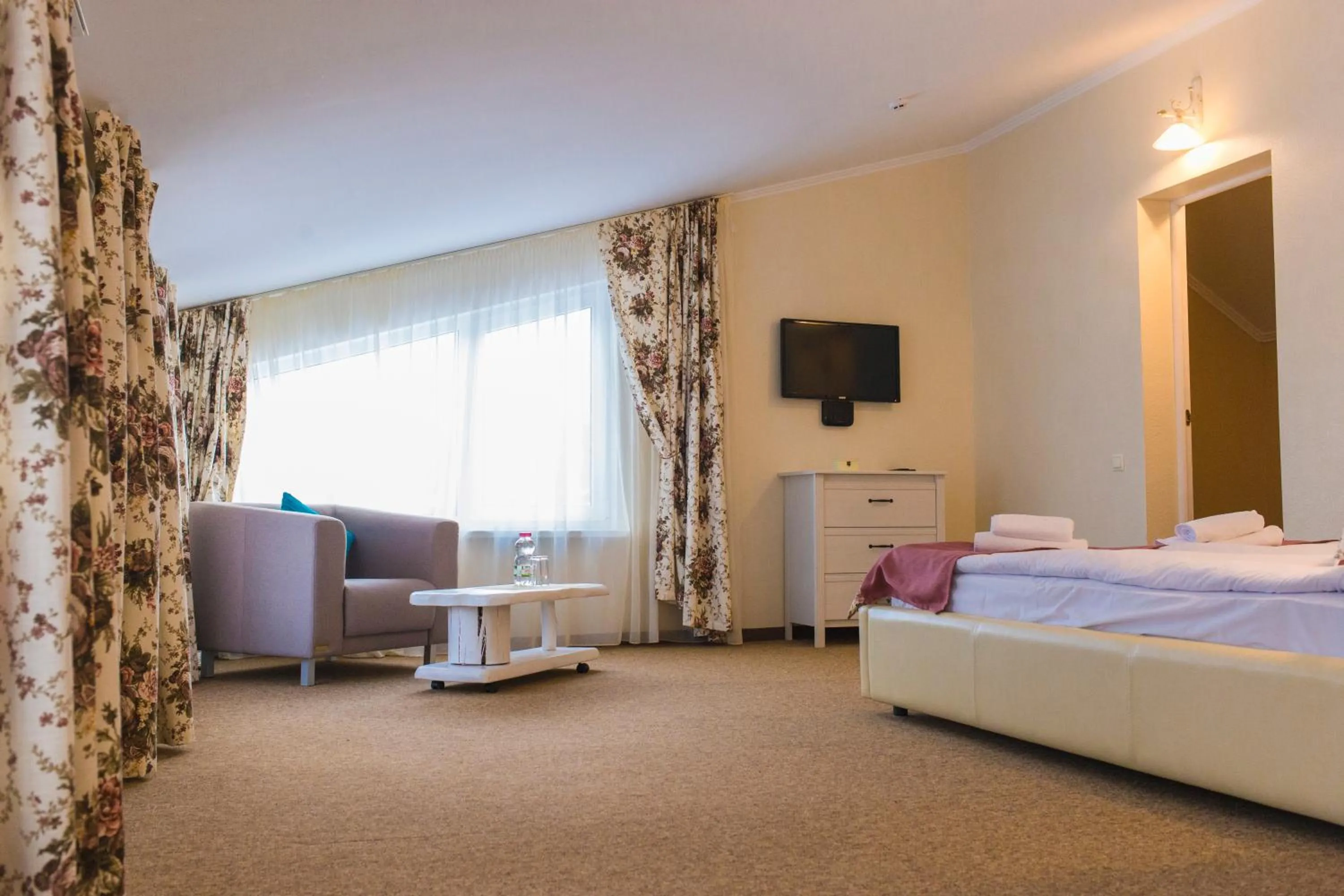 Photo of the whole room, Bed in Hotel&Restaurant Premium Club