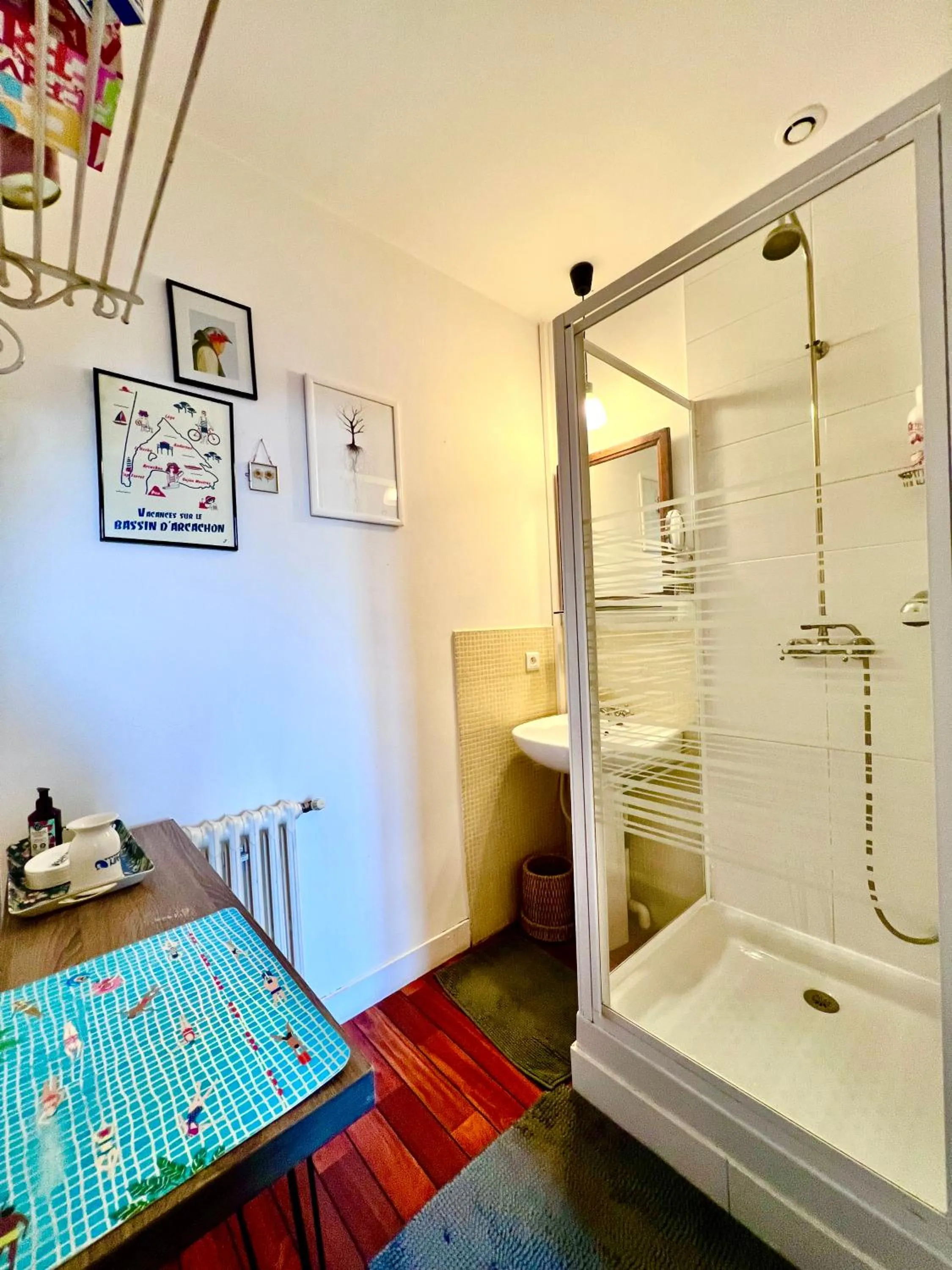 Bed in Au Petit Bonheur