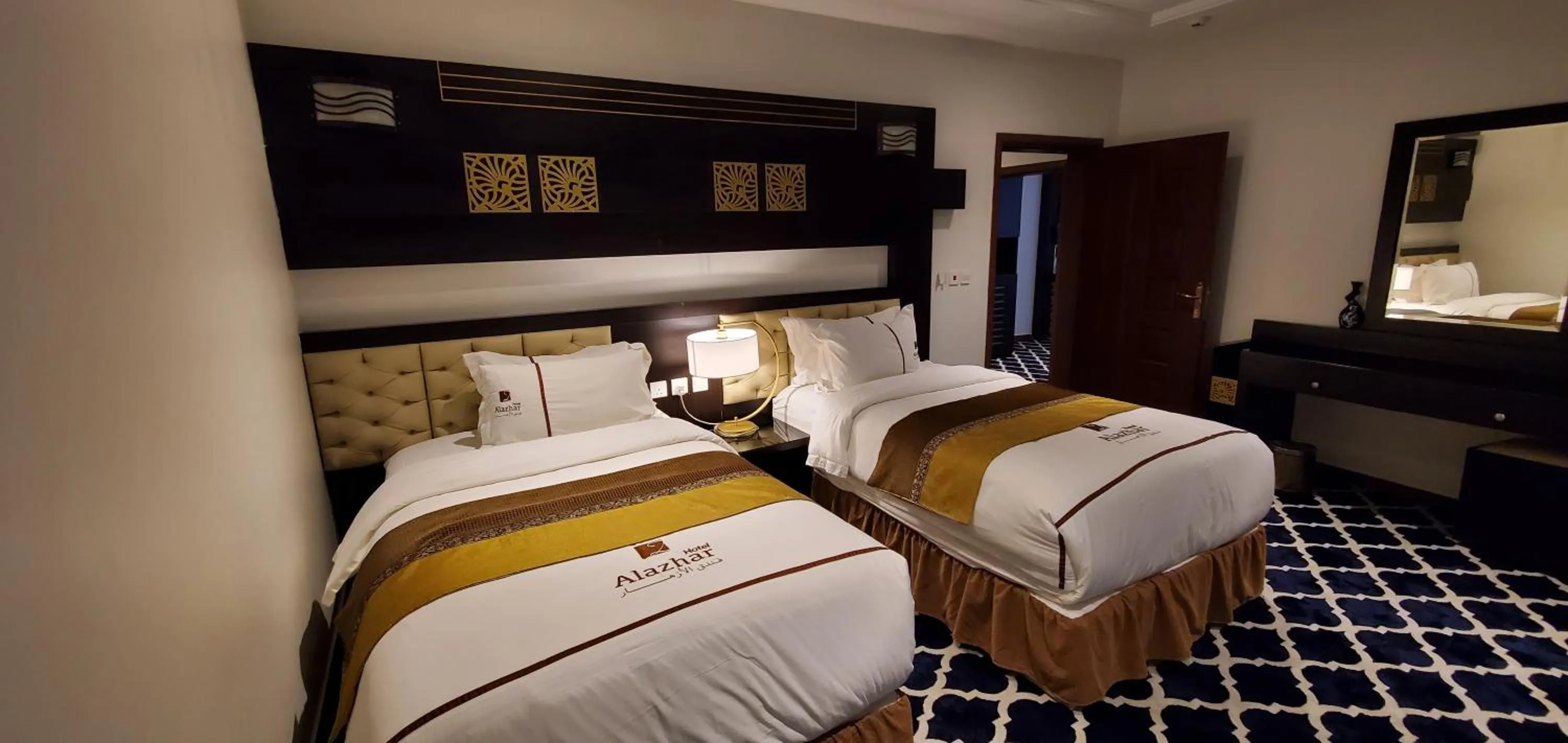 Bed in Alazhar Palace Hotel