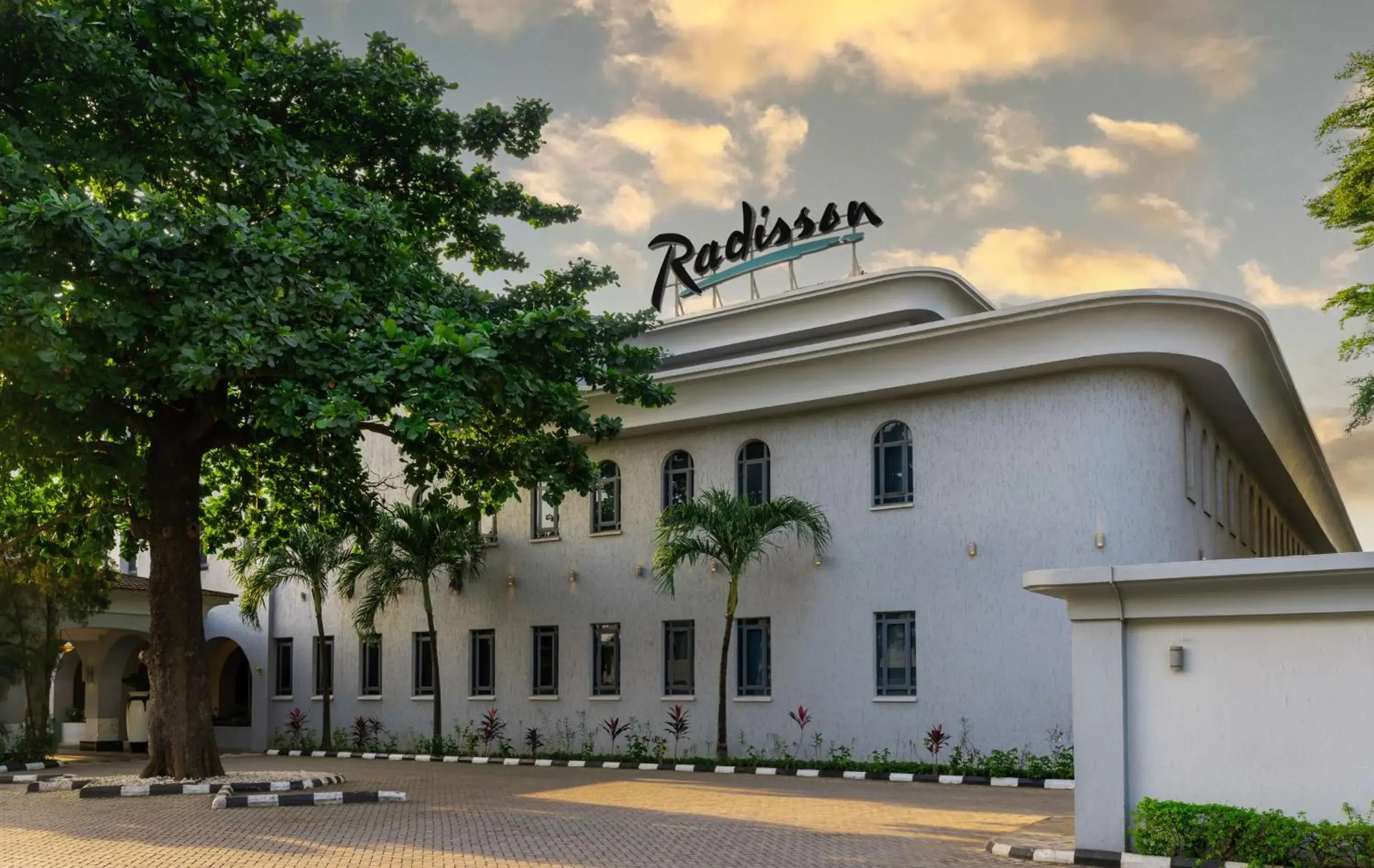 Property building in Radisson Lagos Ikeja Property building in Radisson Lagos Ikeja