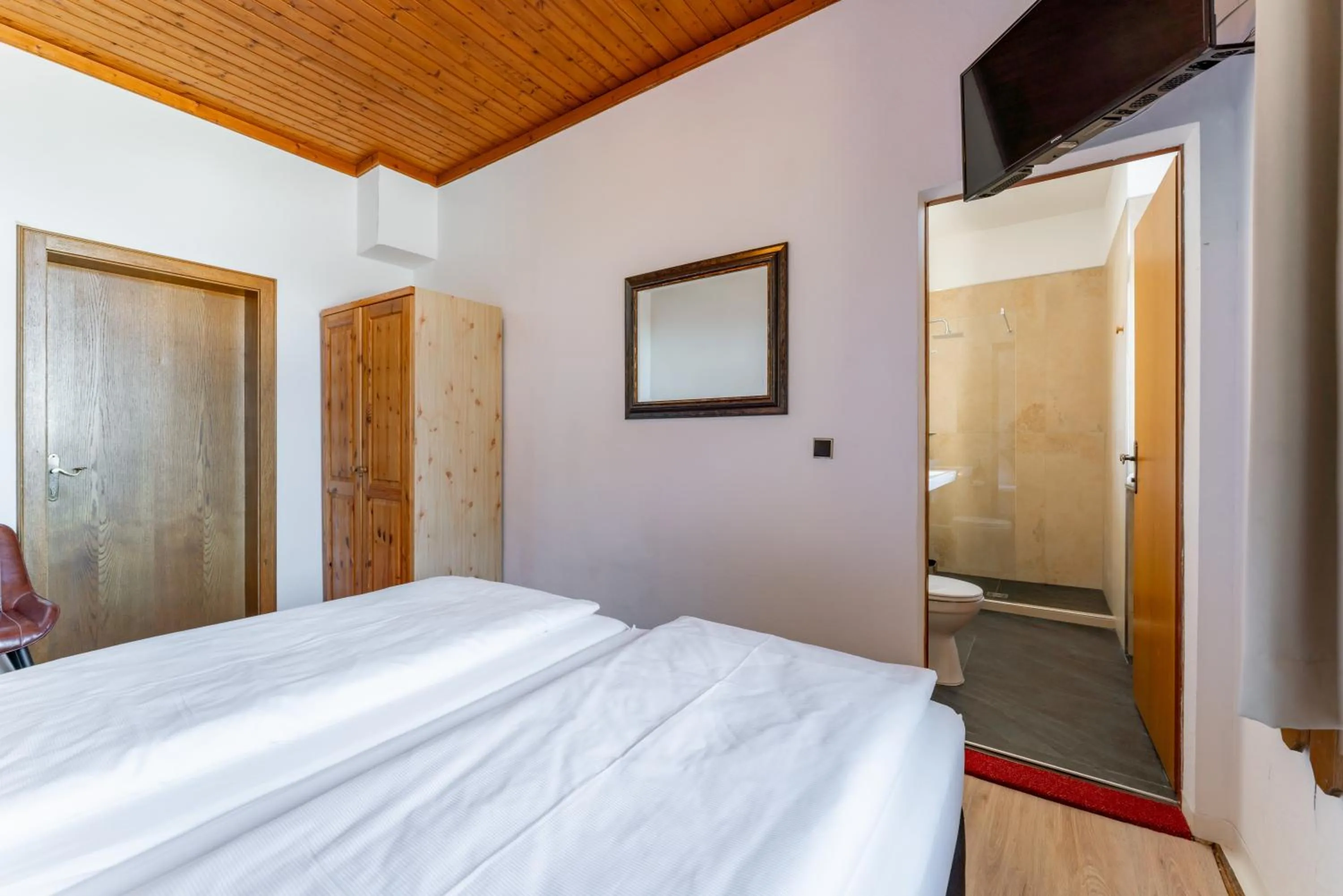 Bedroom, Bed in Hotel Gasthof Post