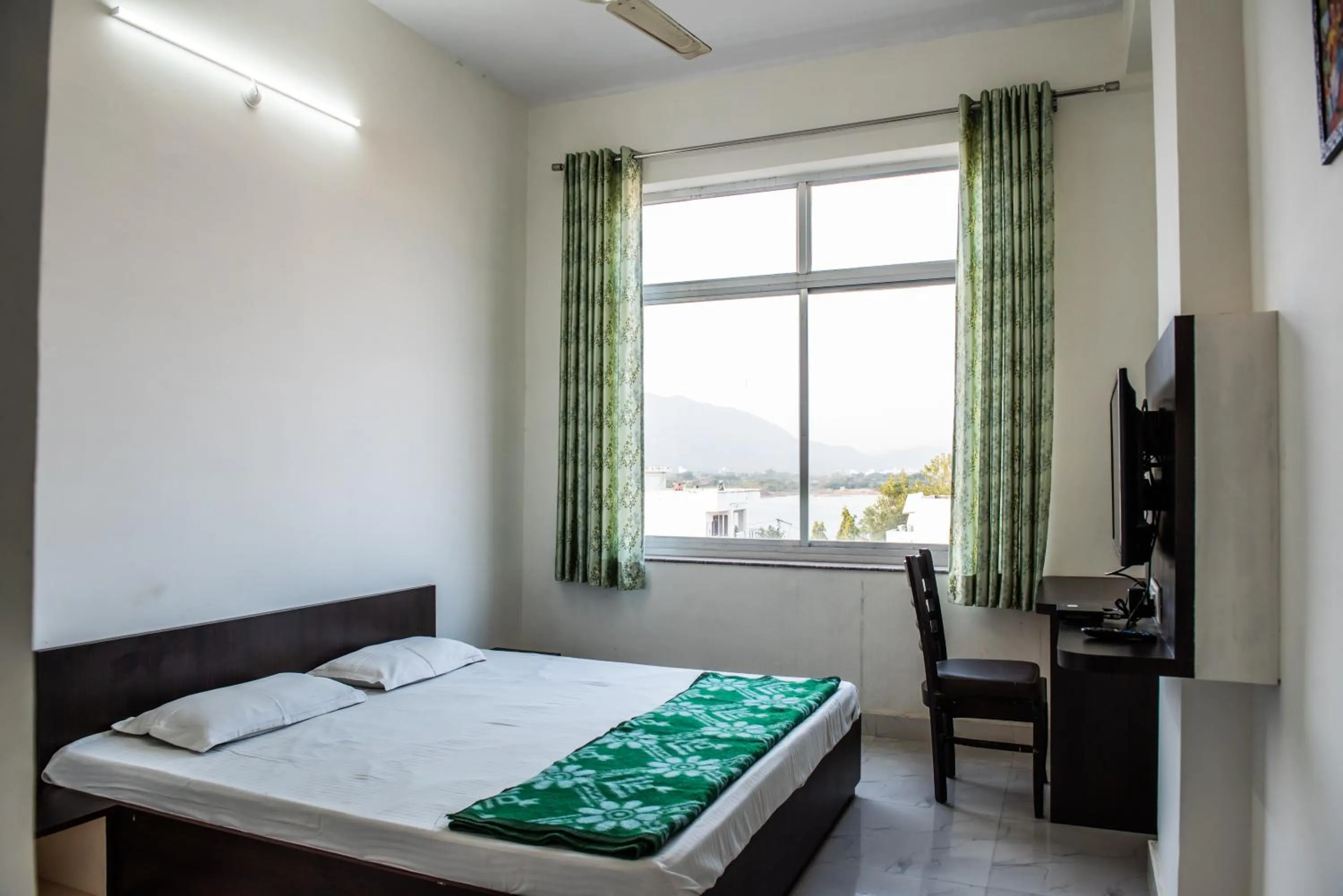 Bedroom in Hotel Shivam