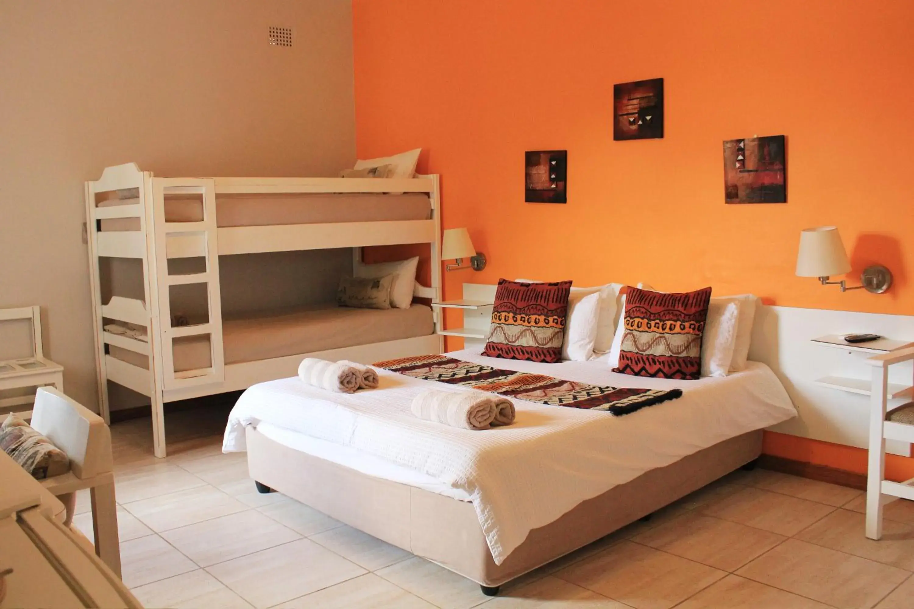 Family Room in Omaruru Guesthouse Family Room in Omaruru Guesthouse