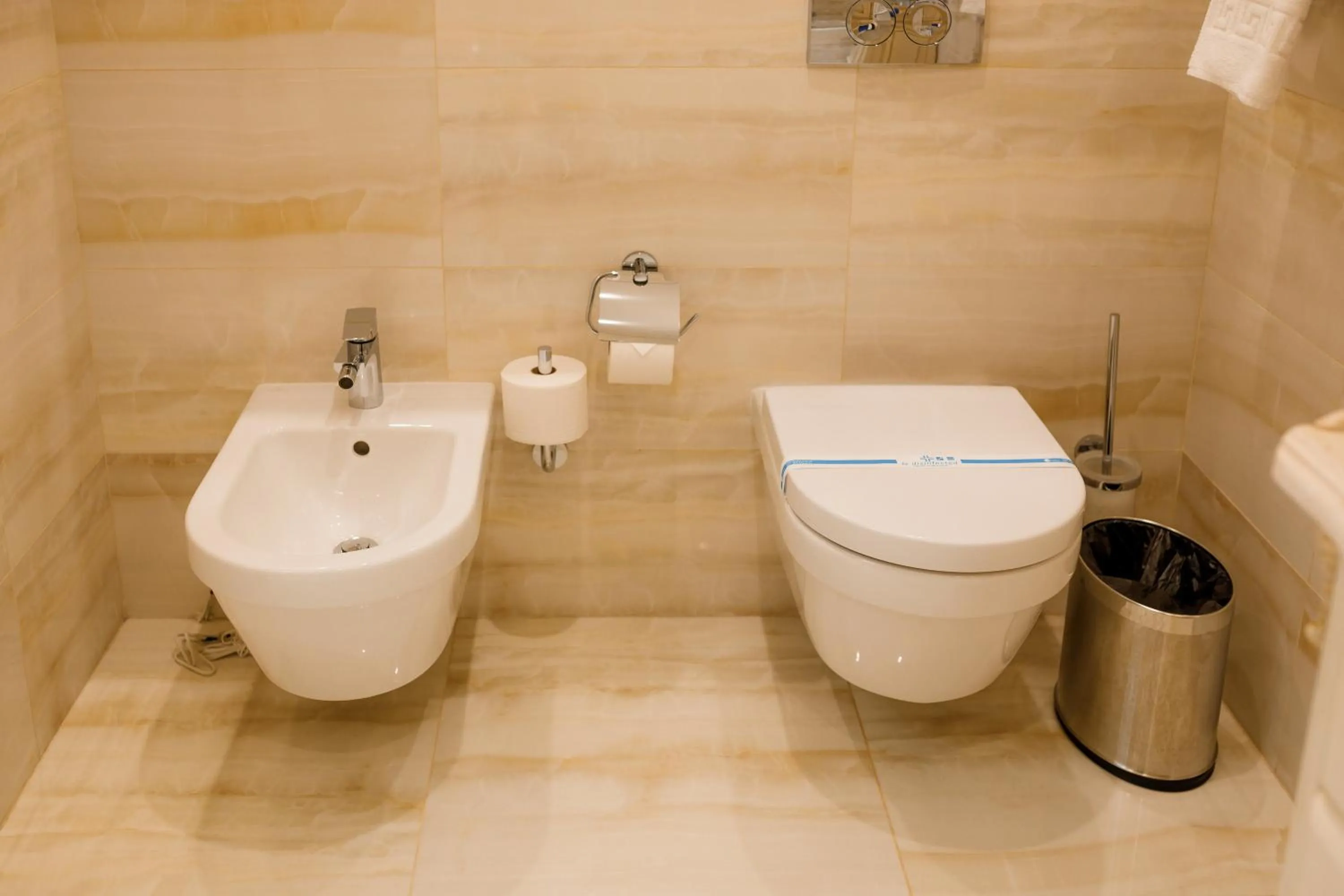 Toilet in Chevalier Hotel & SPA