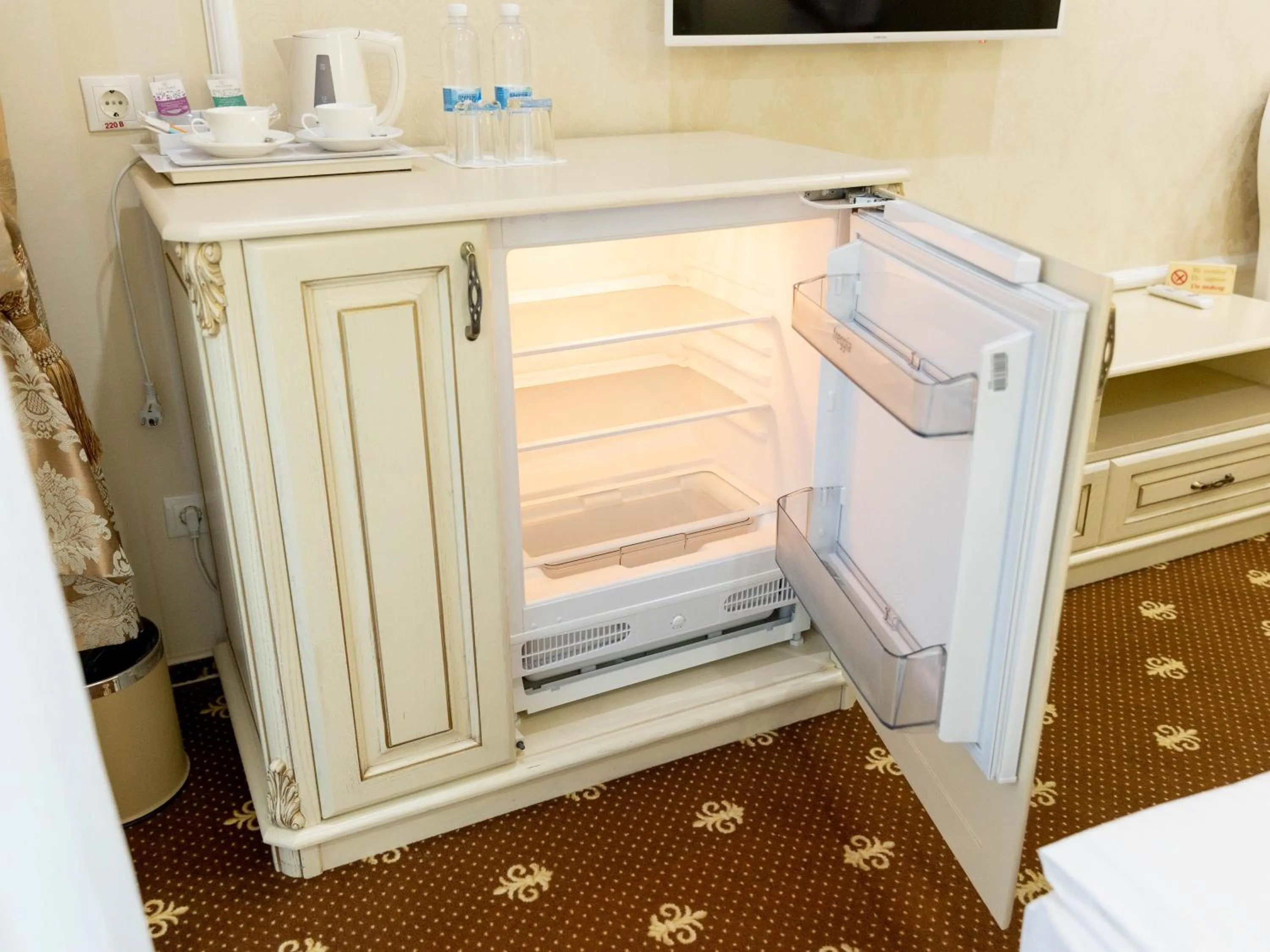 Property building in Chevalier Hotel & SPA