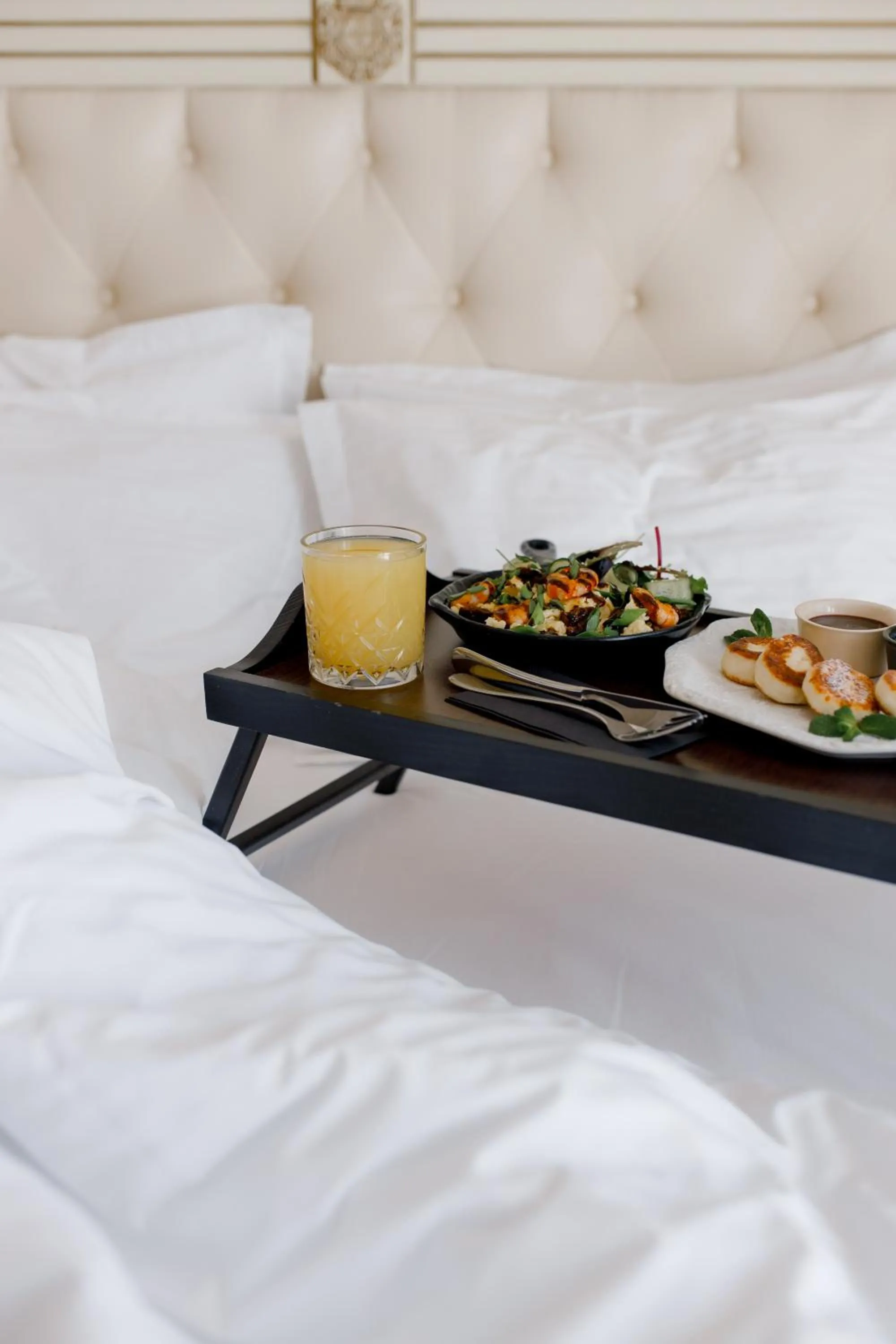 Breakfast, Bed in Chevalier Hotel & SPA