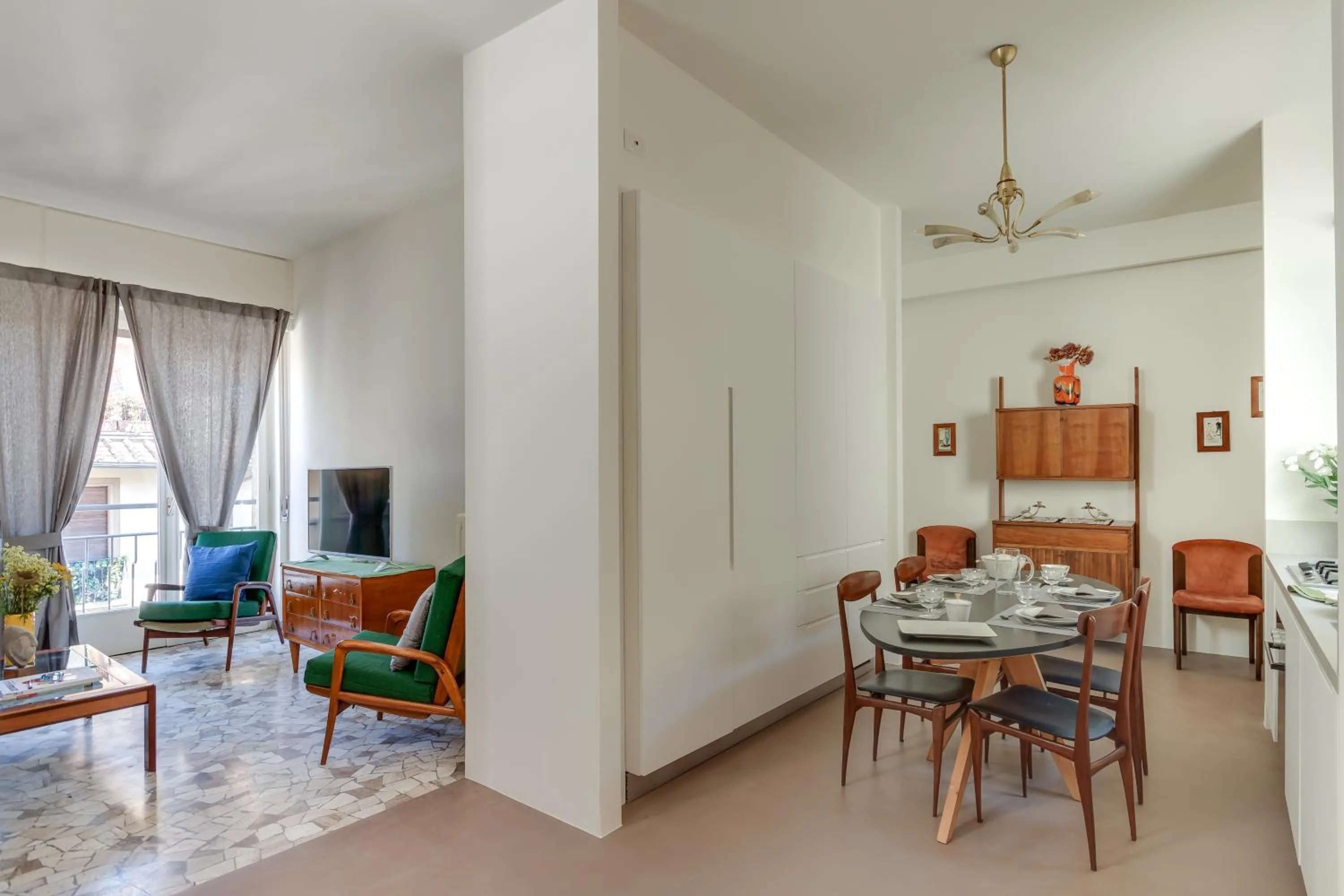 Seating area in Apartments Florence - Santa Maria Balcony