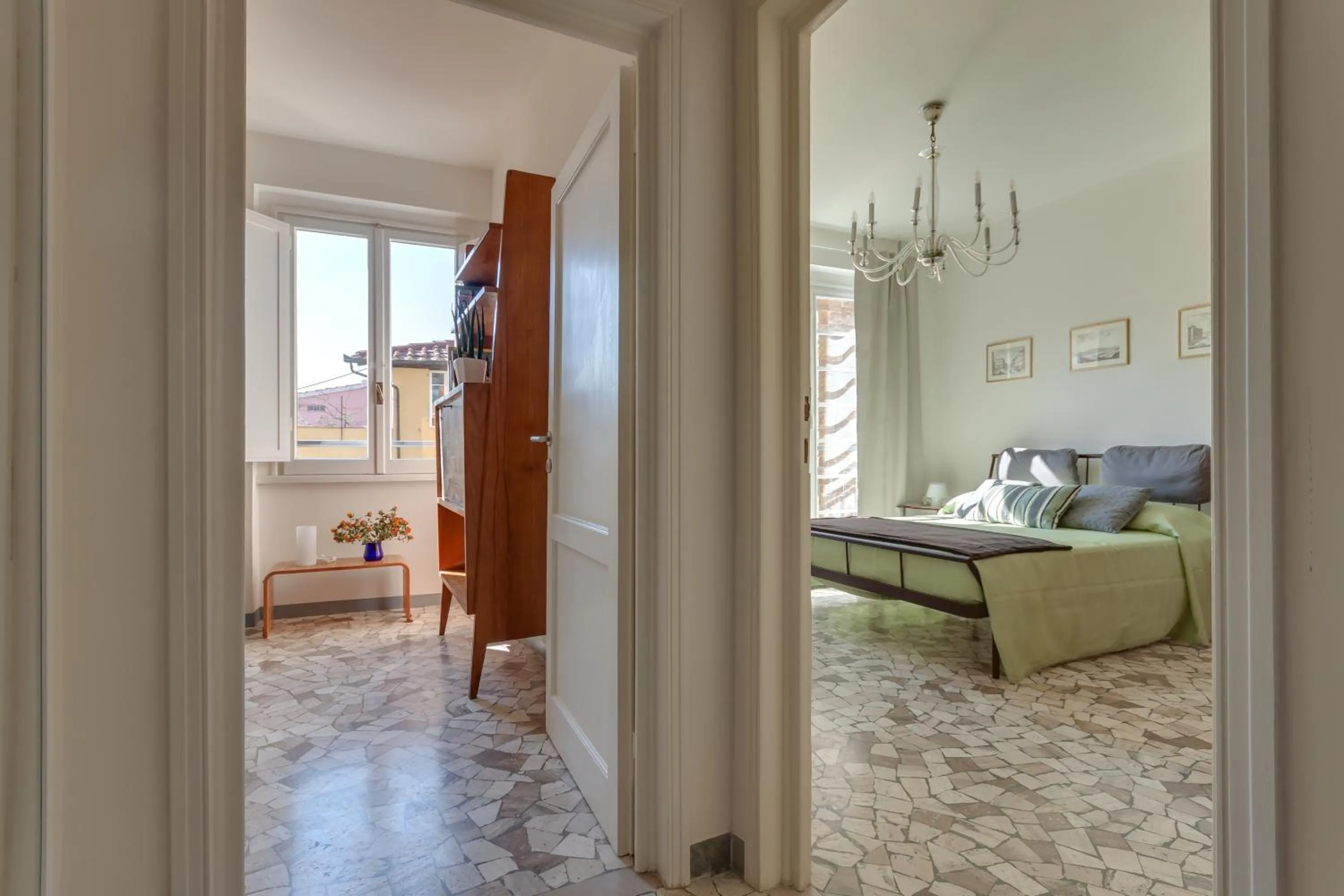 Bedroom, Bed in Apartments Florence - Santa Maria Balcony